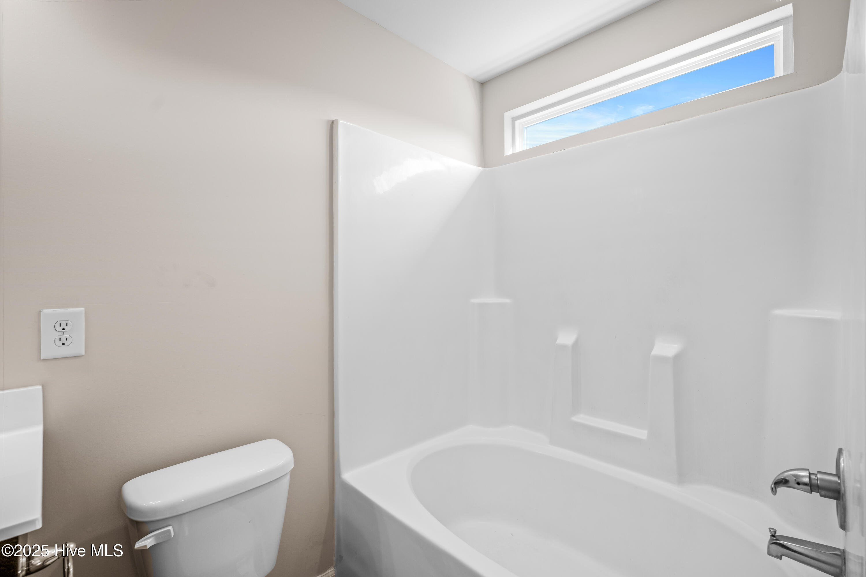 406 Paxton Court Property Photo 21