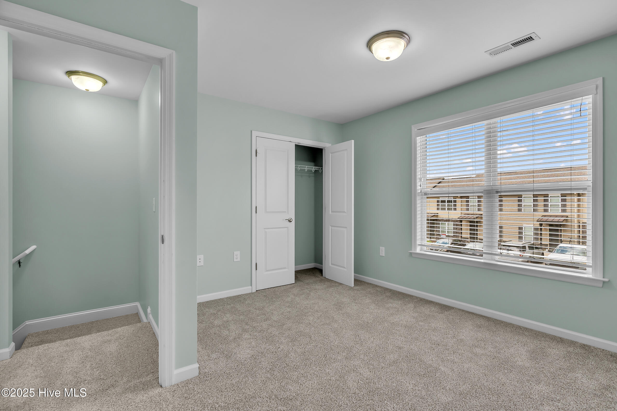 409 Sullivan Loop Road Property Photo 16