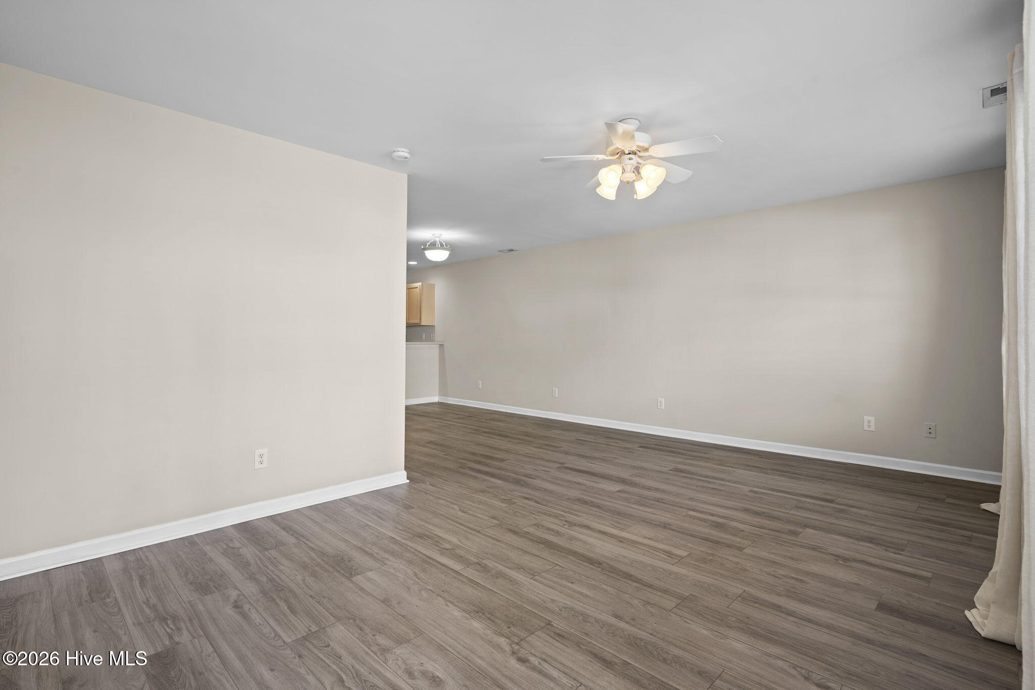 4513 Country Club Road E105 Property Photo 8