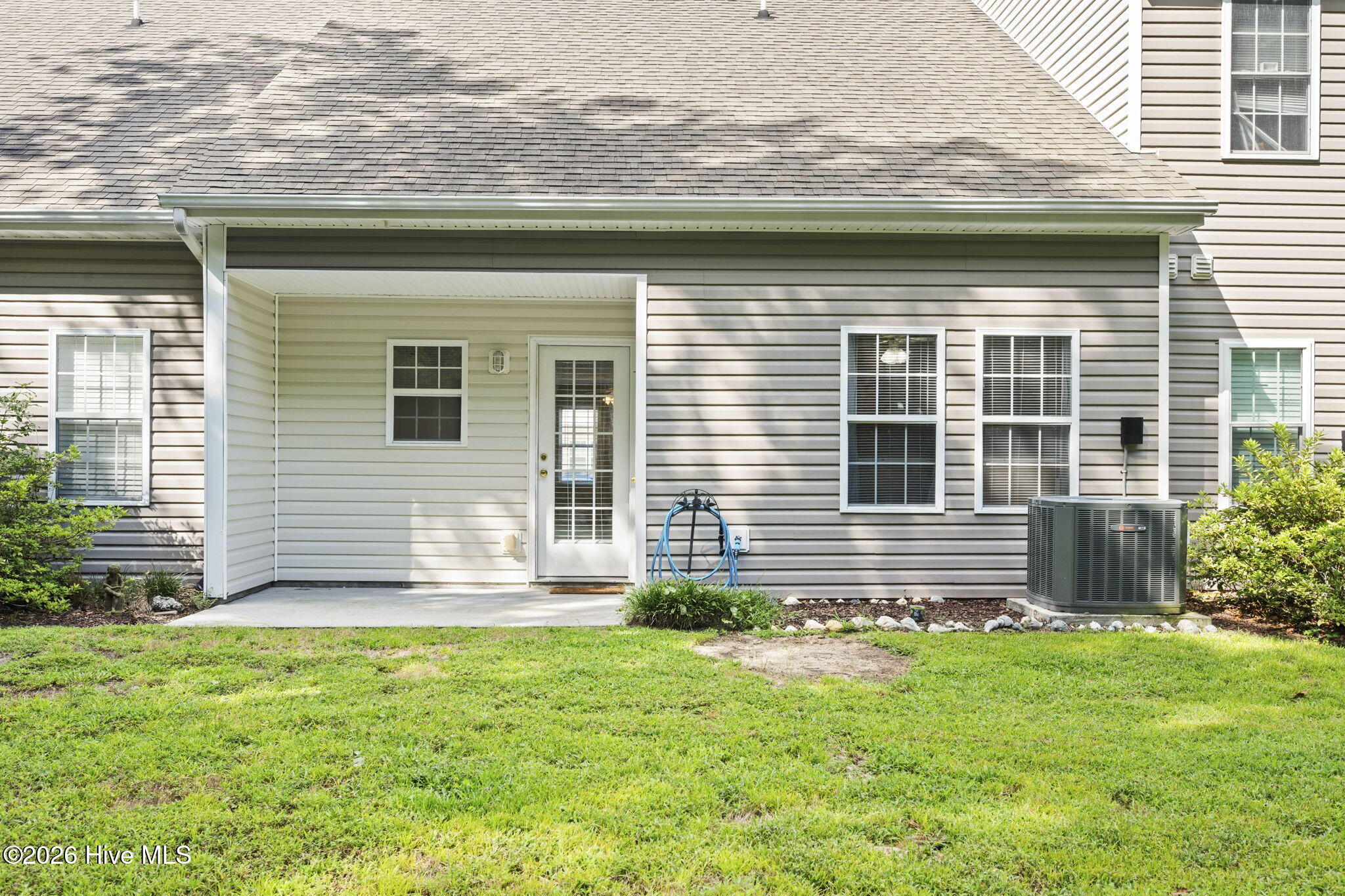 4513 Country Club Road E105 Property Photo 33
