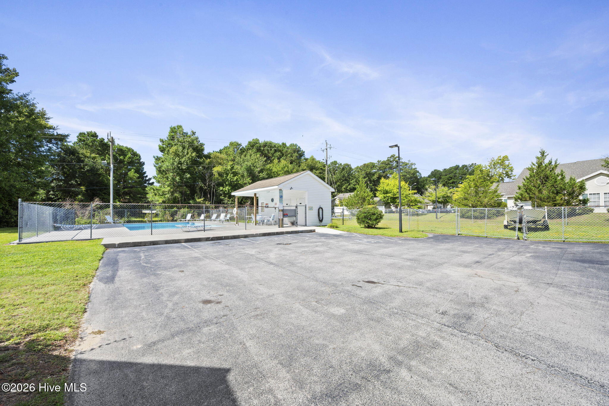 4513 Country Club Road E105 Property Photo 41