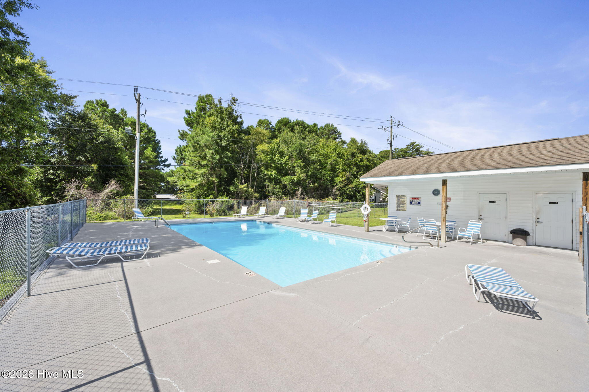 4513 Country Club Road E105 Property Photo 42