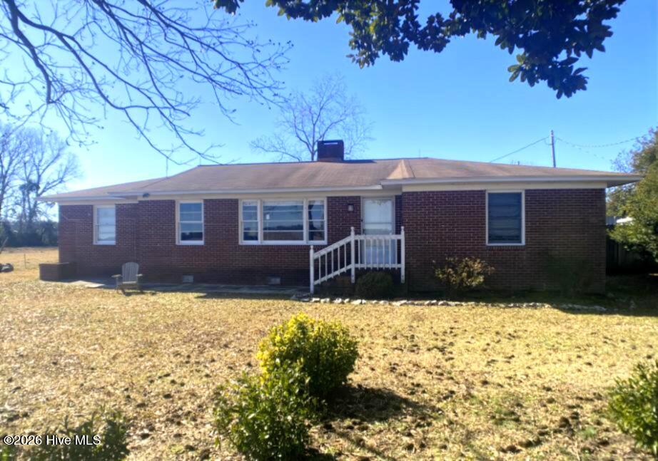 13570 N Lake Road Property Photo 1