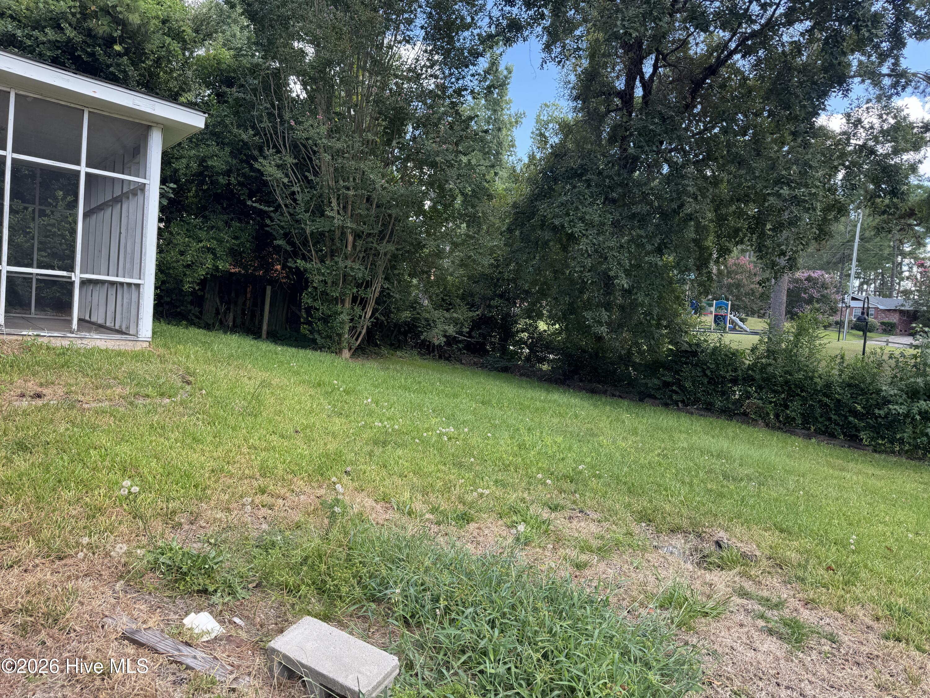 3176 Willow Creek Road Property Photo 22