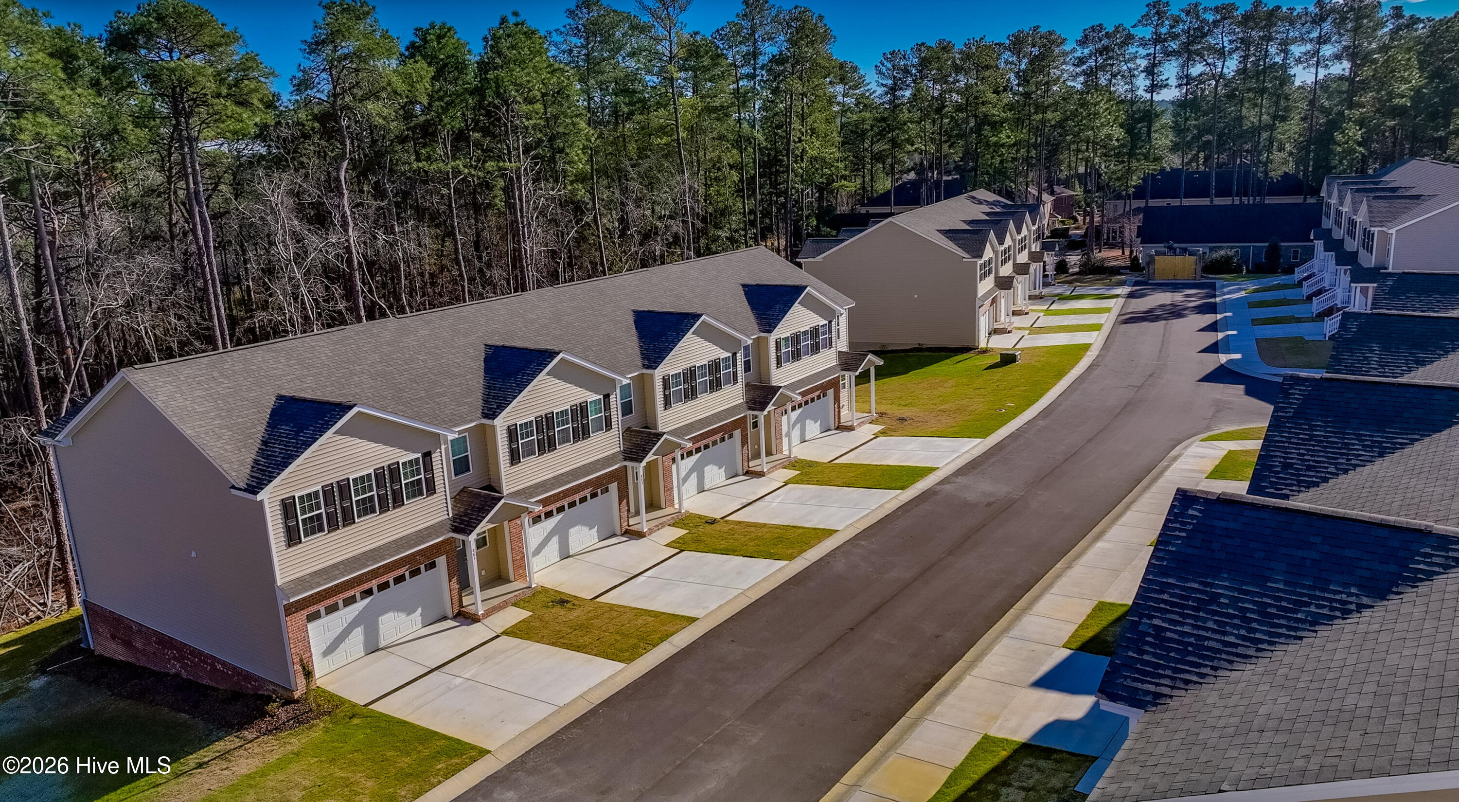 887 Ducks Landing Property Photo 31