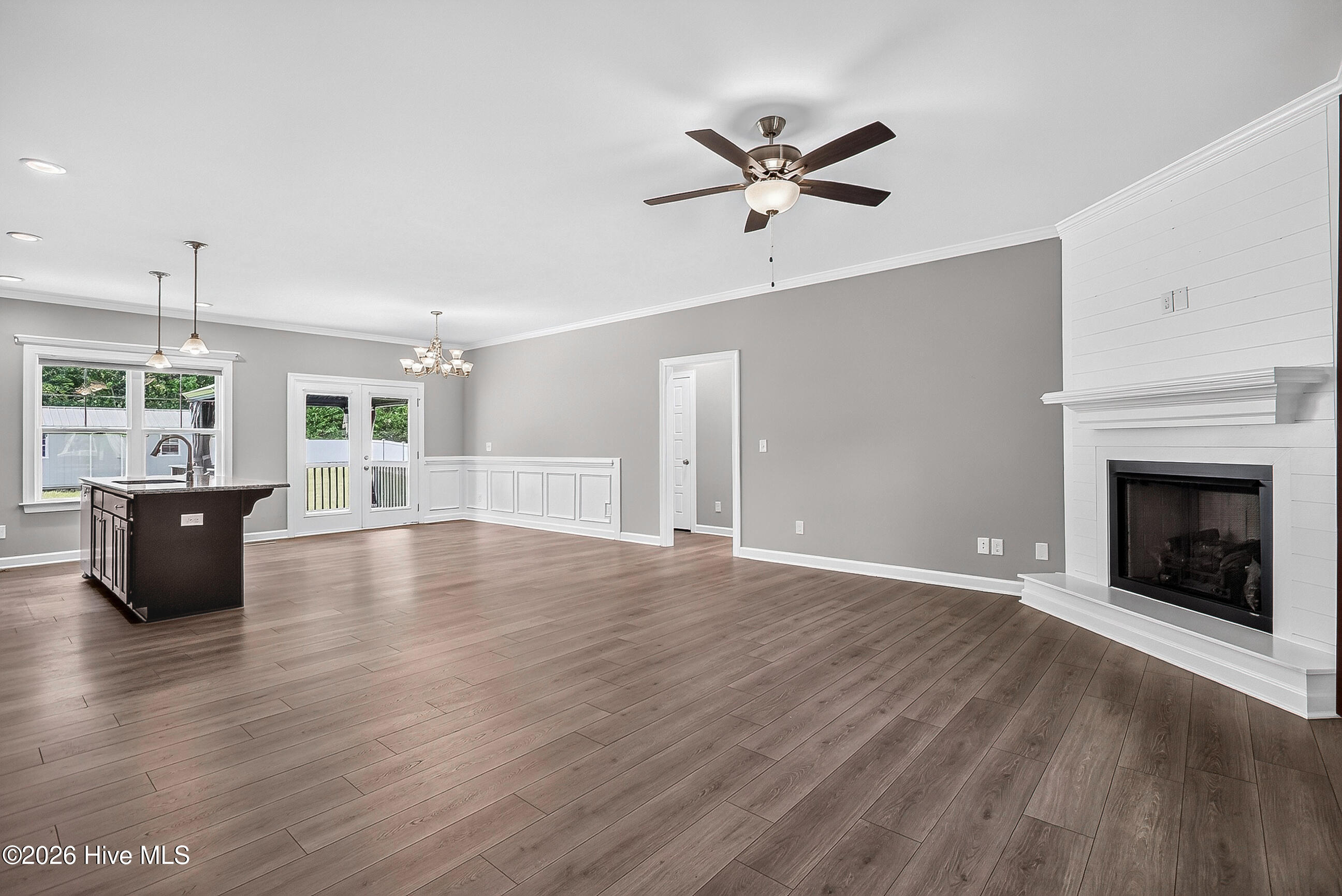 105 Hawk Place Property Photo 5