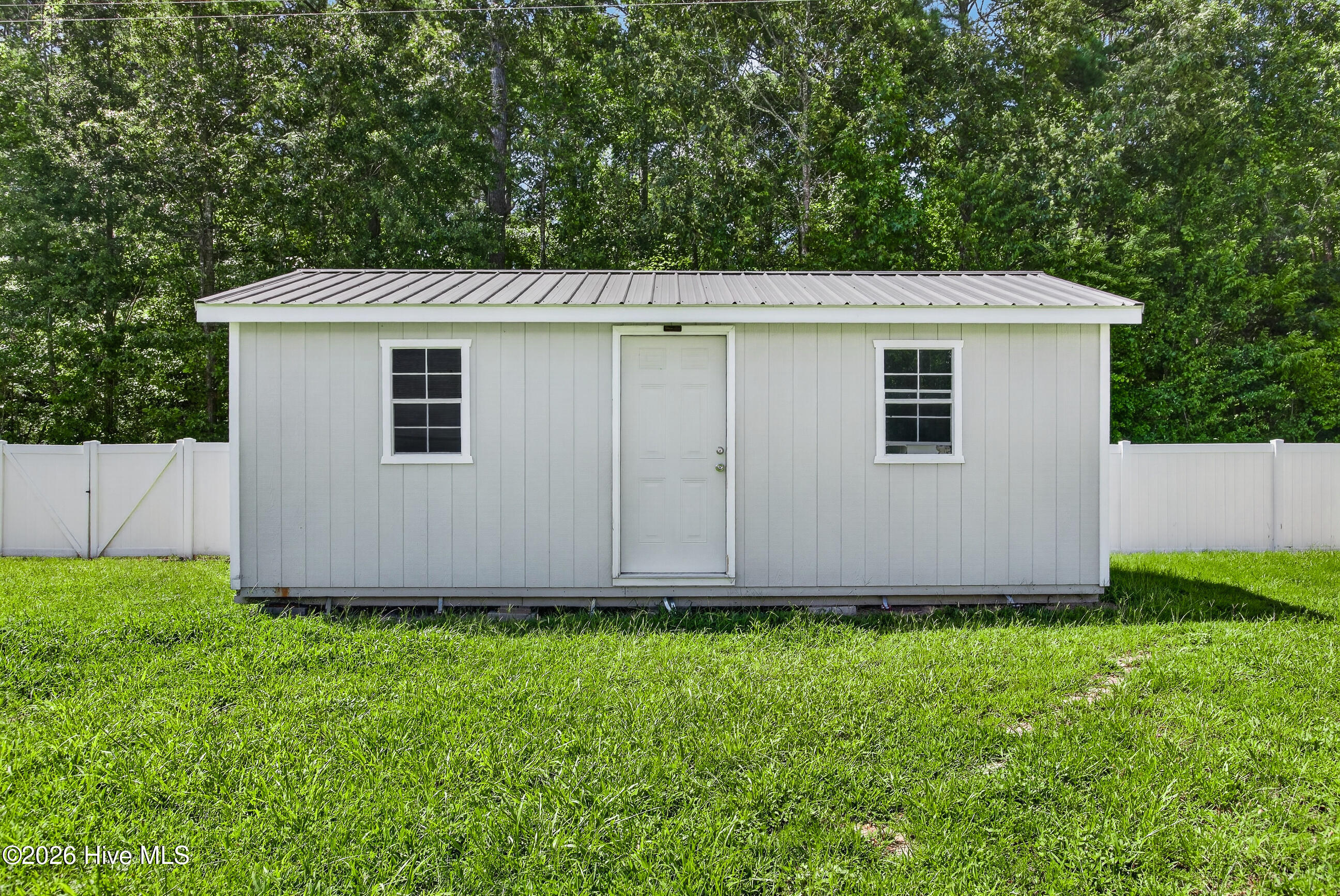 105 Hawk Place Property Photo 28