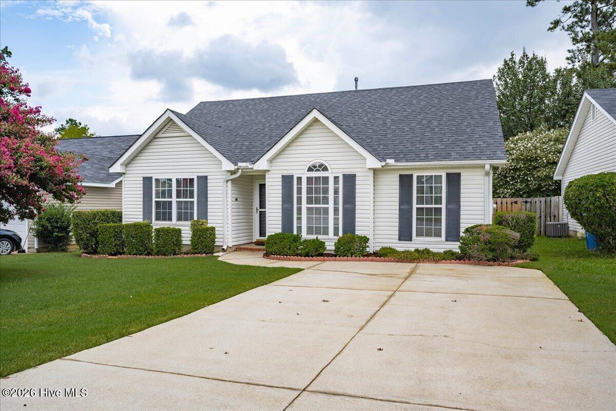 657 Devon Road Property Photo 2