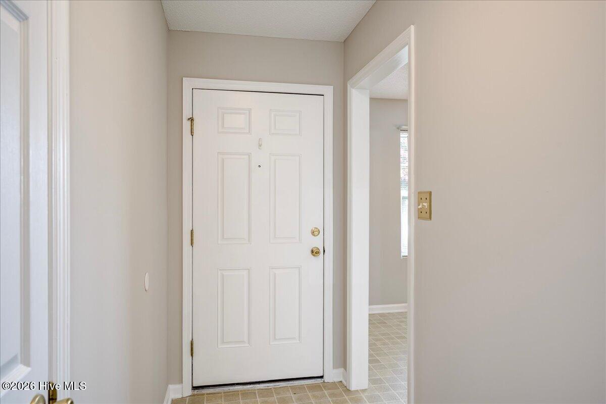 657 Devon Road Property Photo 5