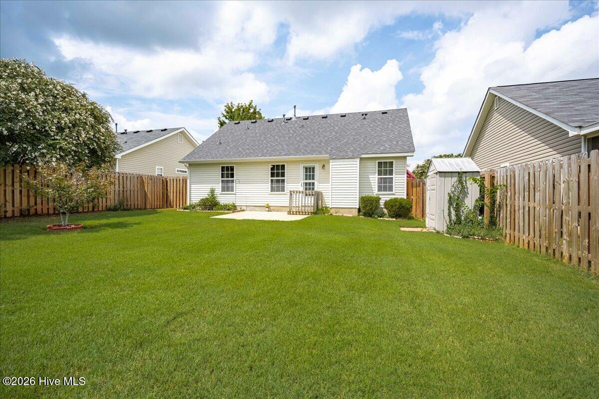 657 Devon Road Property Photo 27