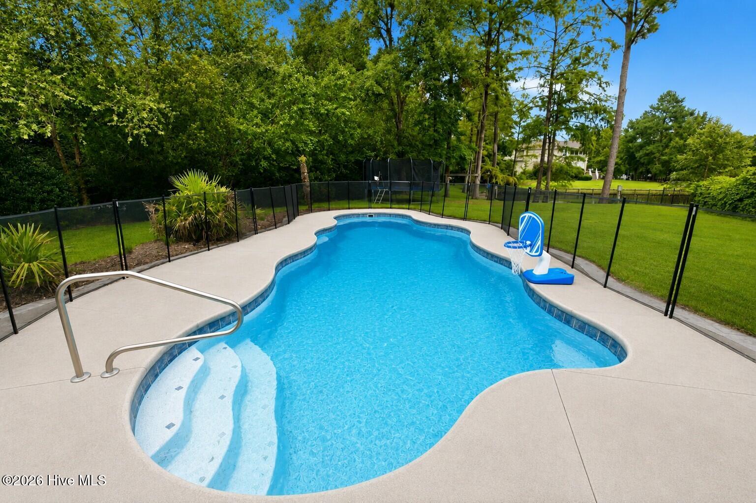 1501 Zurich Place Property Photo 6