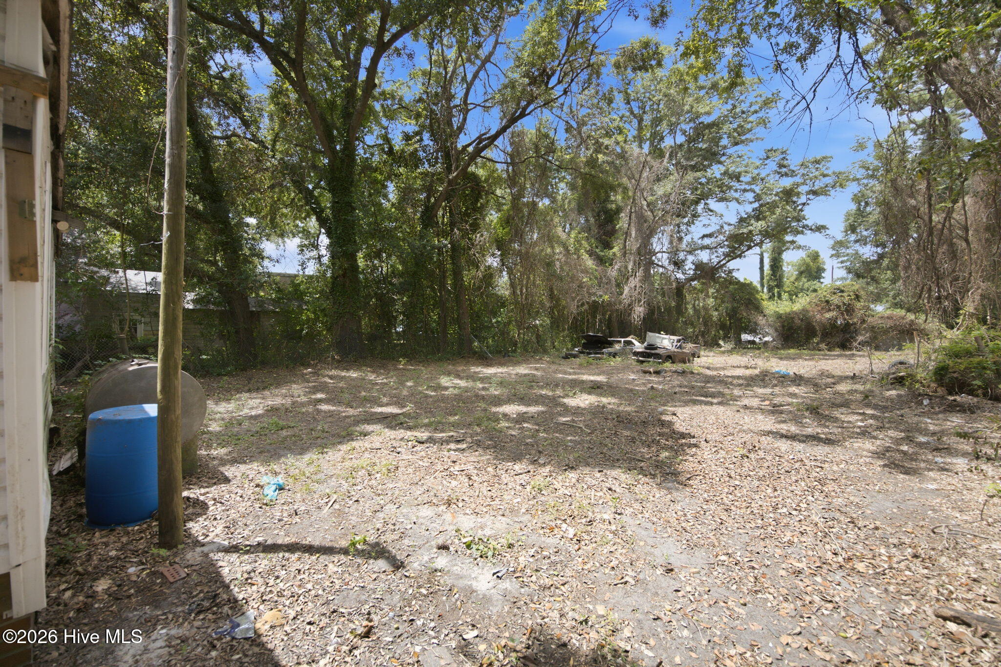 1018 Bryan Avenue Property Photo 6