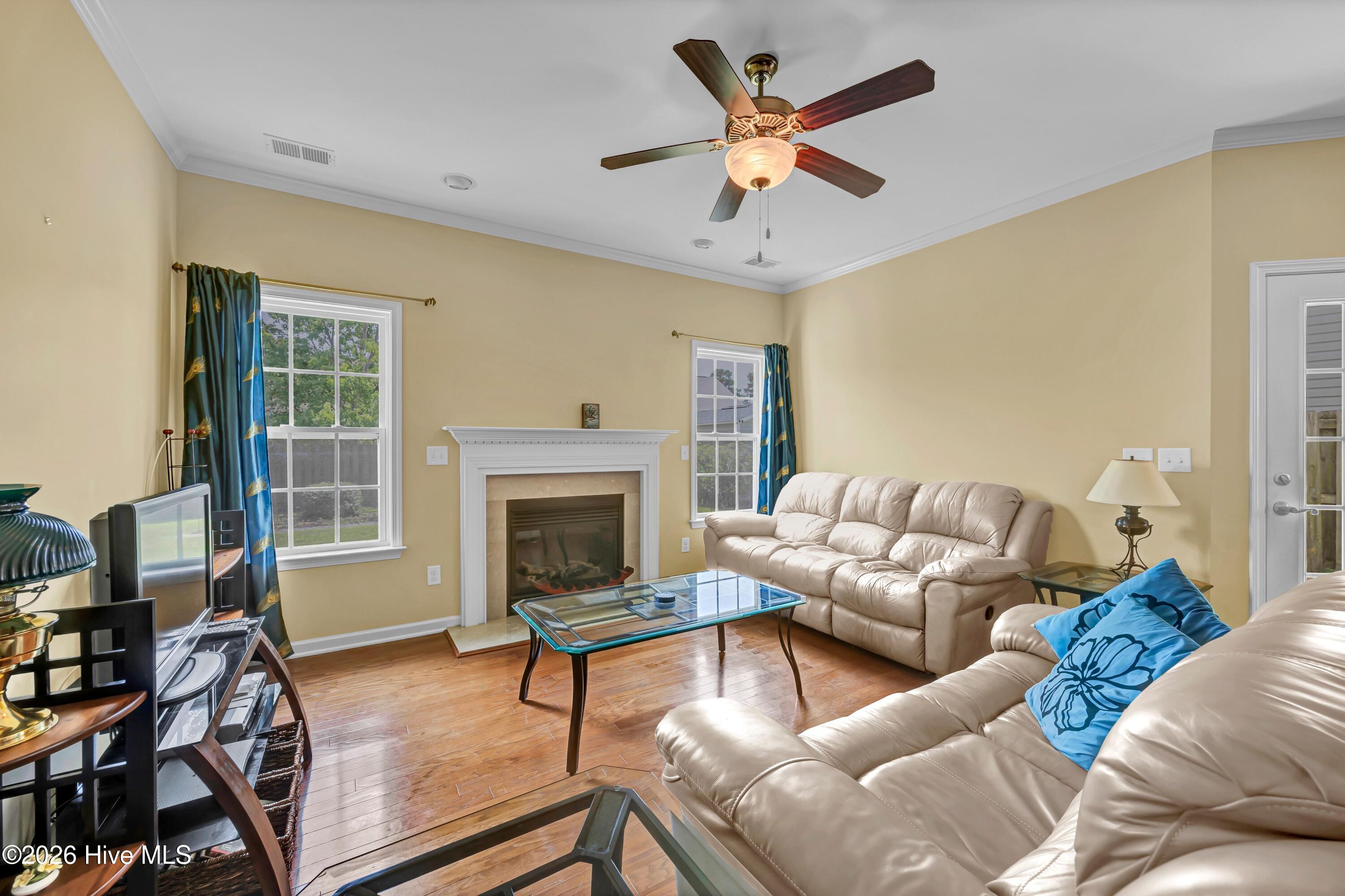 1806 Olive Pine Way Property Photo 7