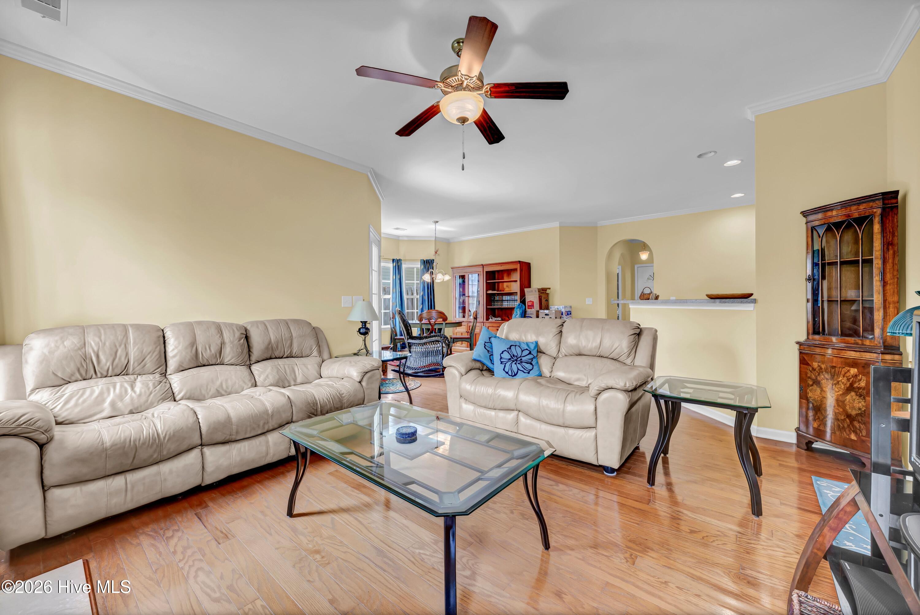 1806 Olive Pine Way Property Photo 8