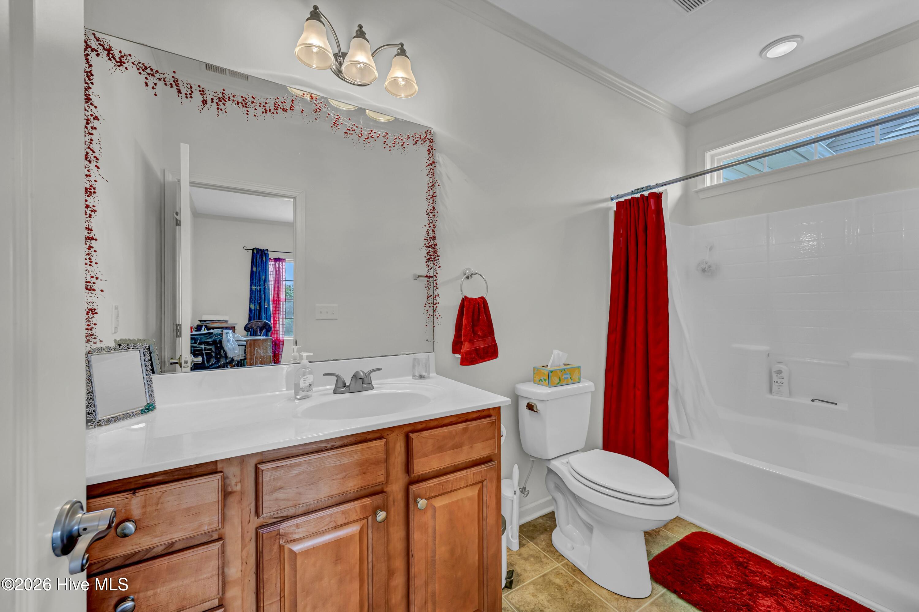 1806 Olive Pine Way Property Photo 12