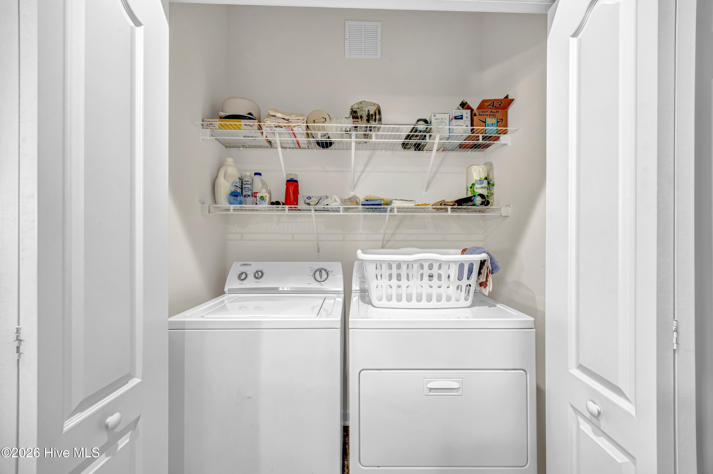 1806 Olive Pine Way Property Photo 19