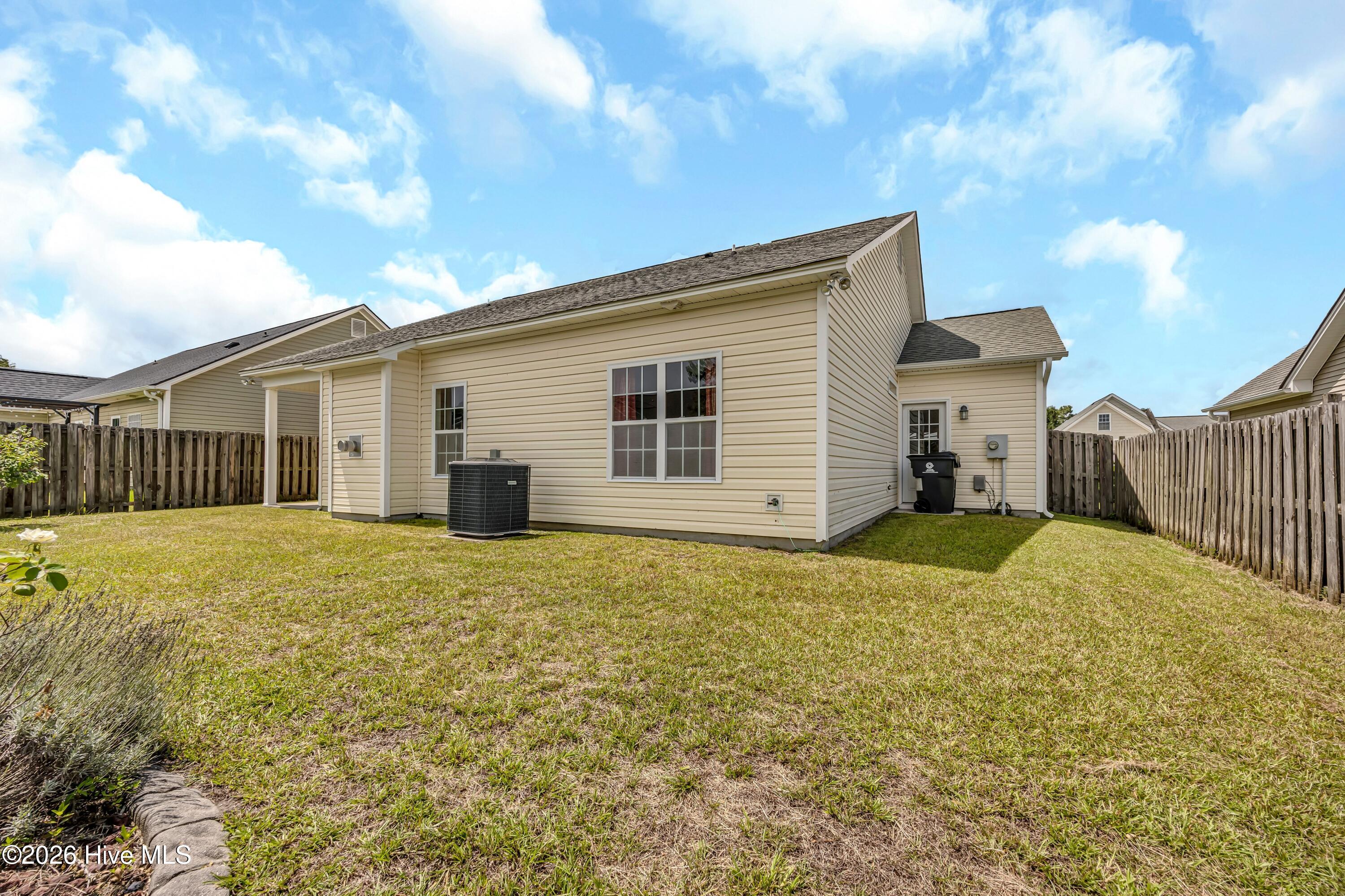 1806 Olive Pine Way Property Photo 23