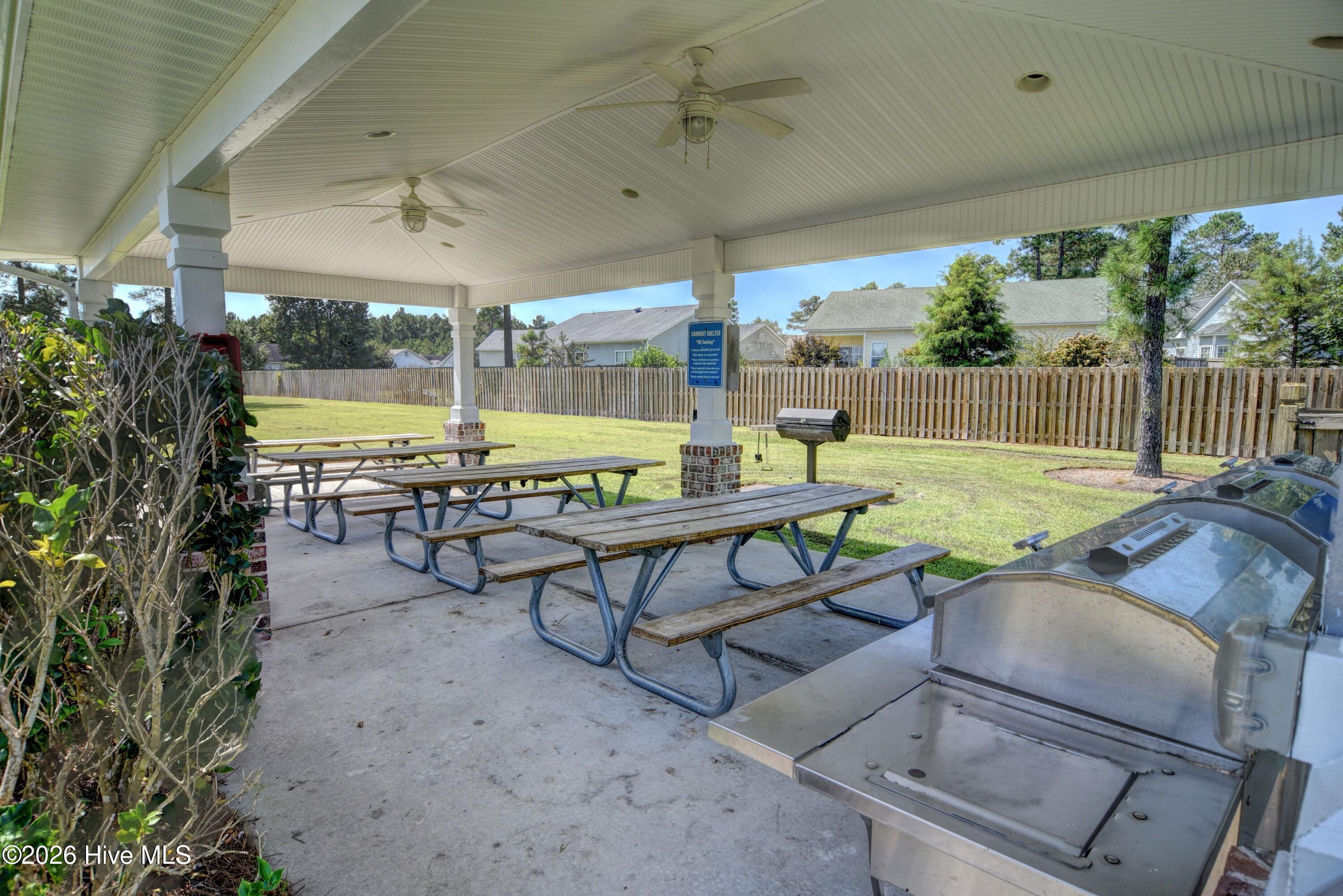 1806 Olive Pine Way Property Photo 39