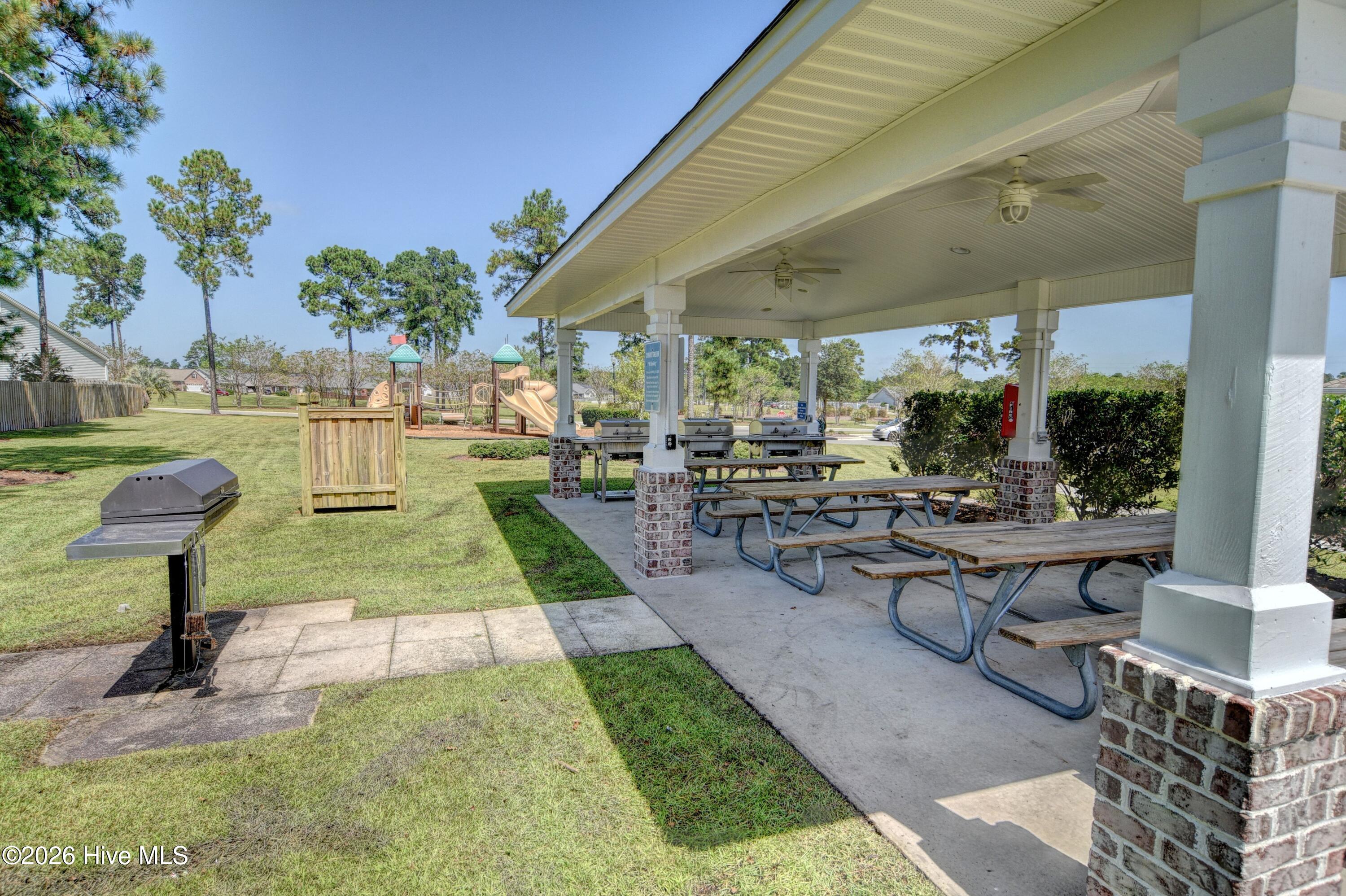 1806 Olive Pine Way Property Photo 40