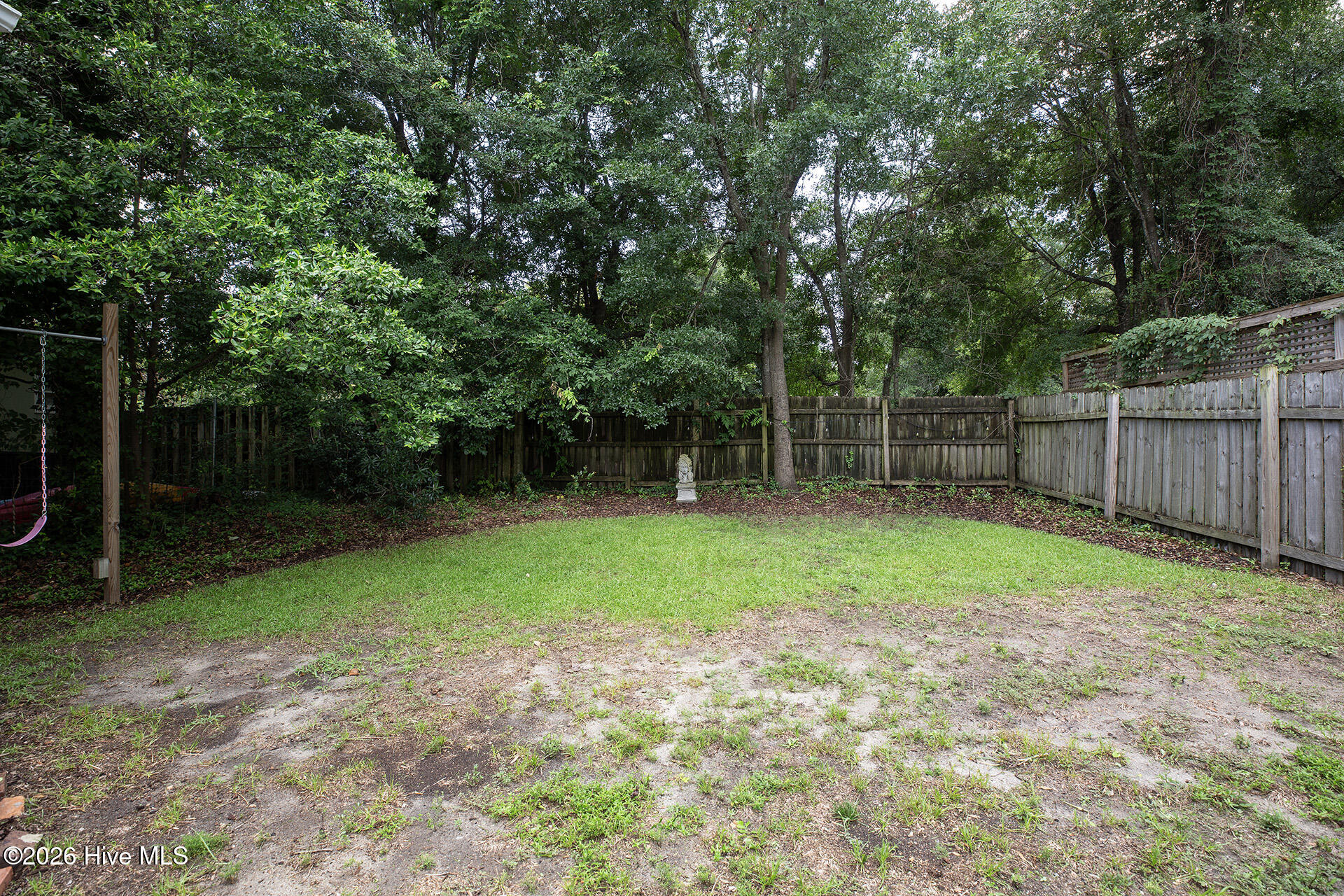 614 Queen Street Property Photo 40