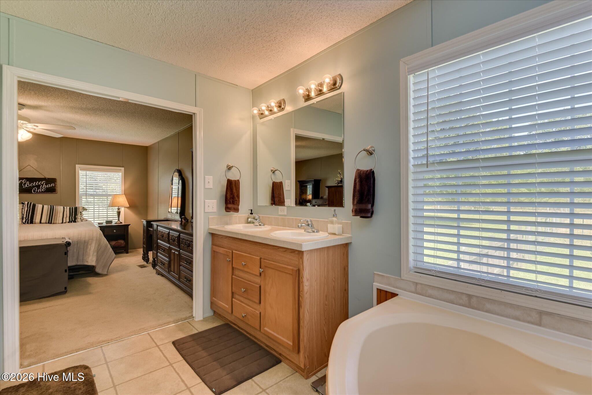771 N Windsor Road Property Photo 26