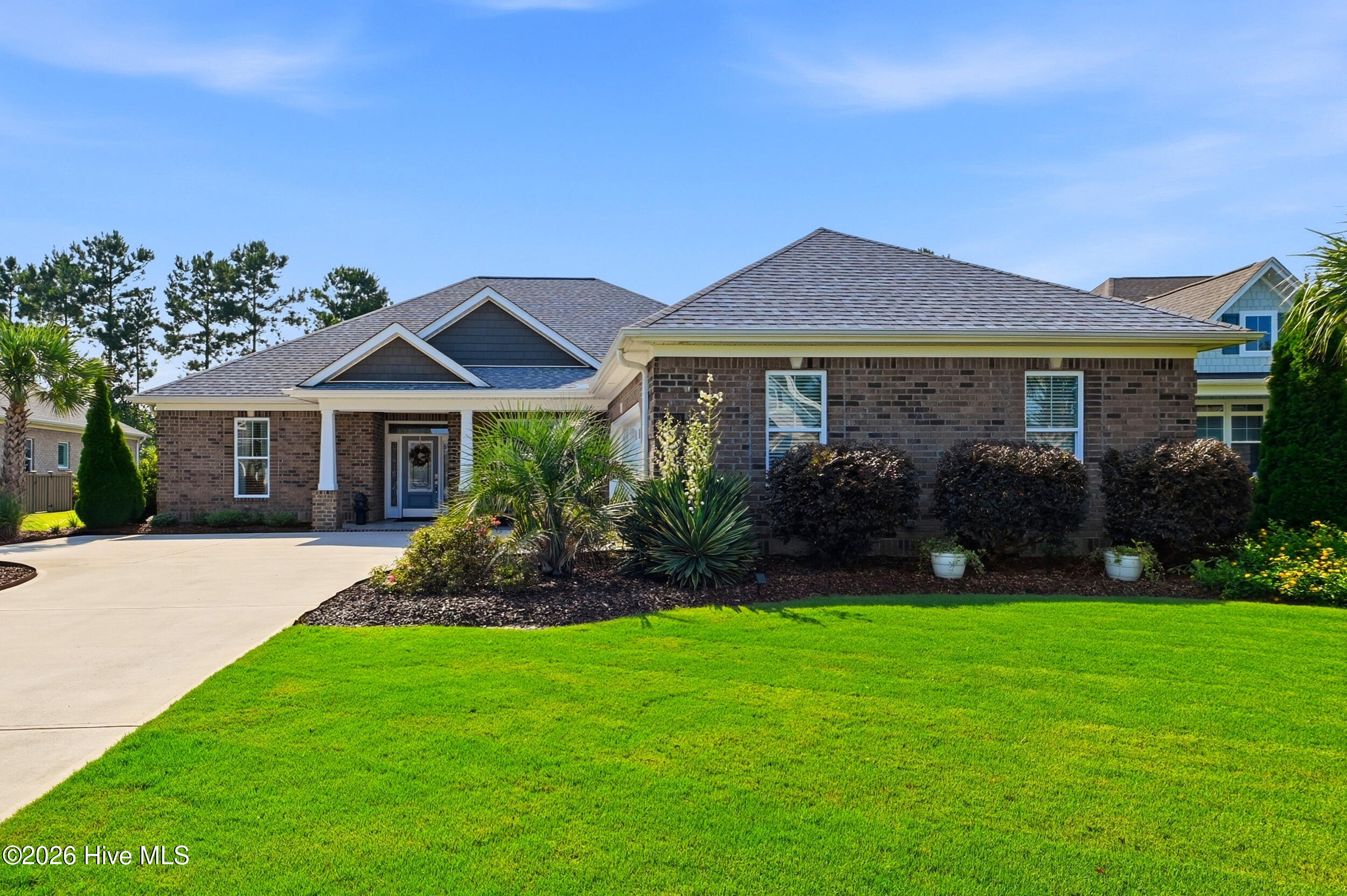 8583 Safflower Way NE Property Photo 1