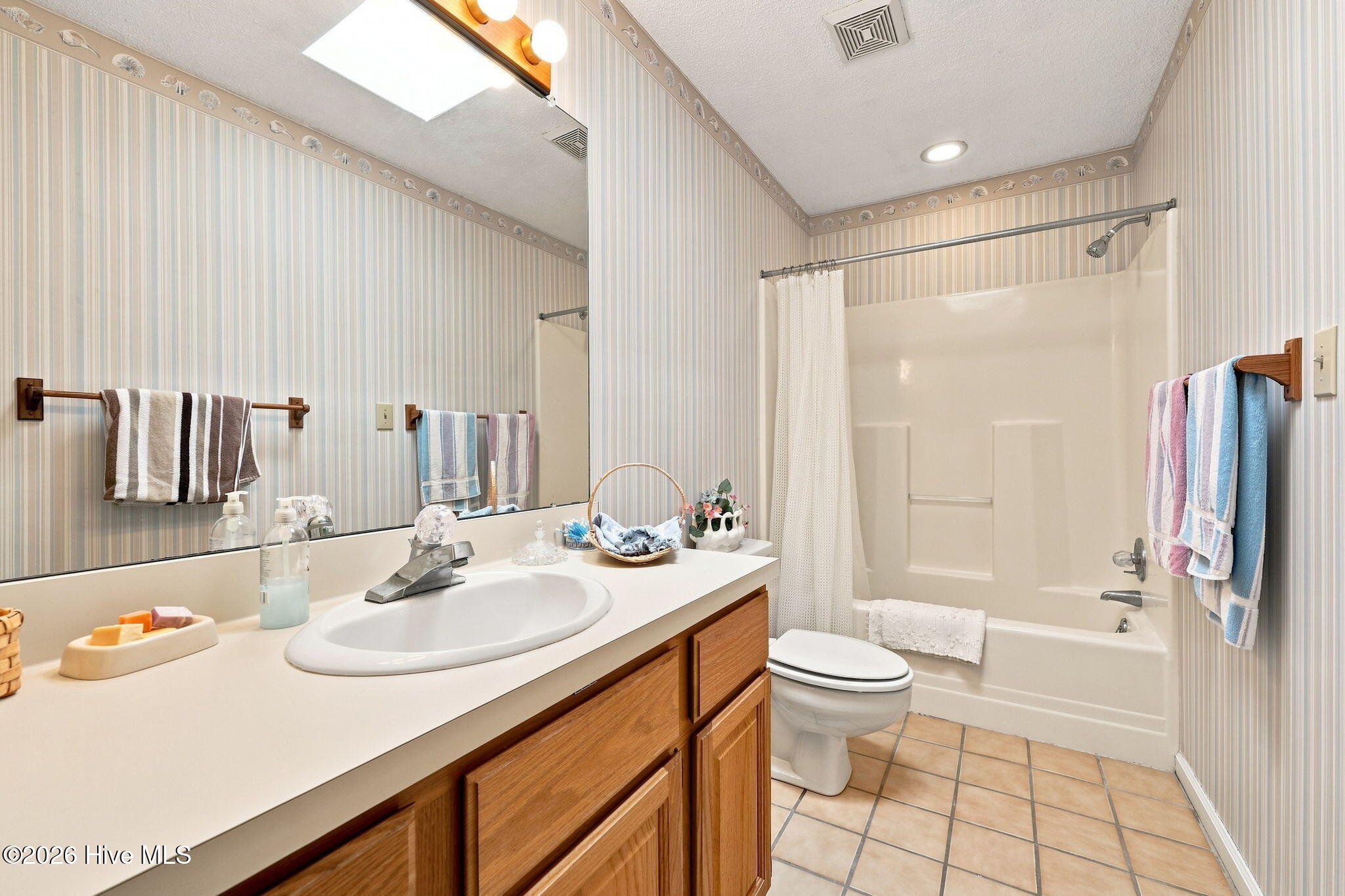 203 Lagoon Court Property Photo 36