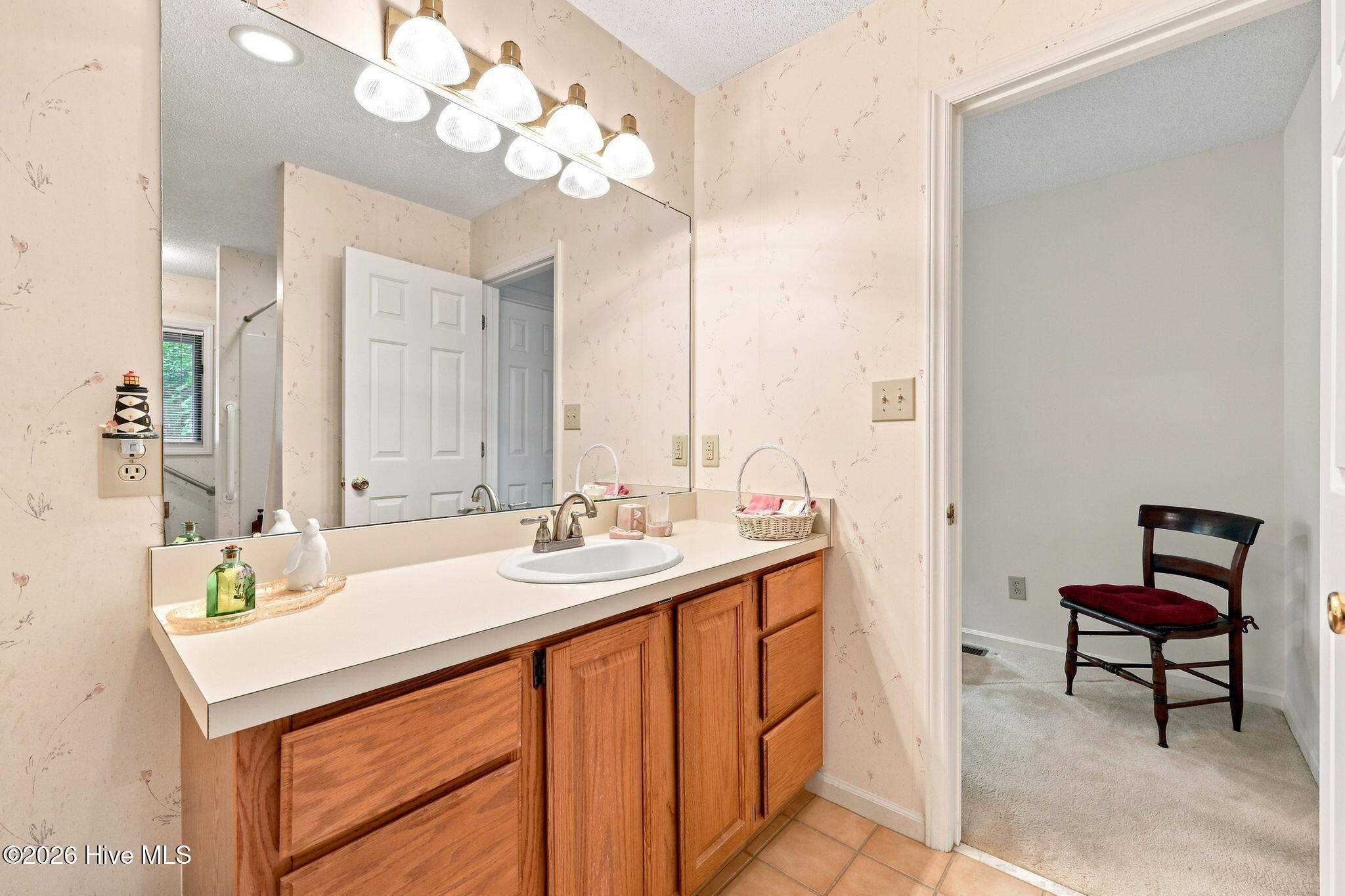 203 Lagoon Court Property Photo 41
