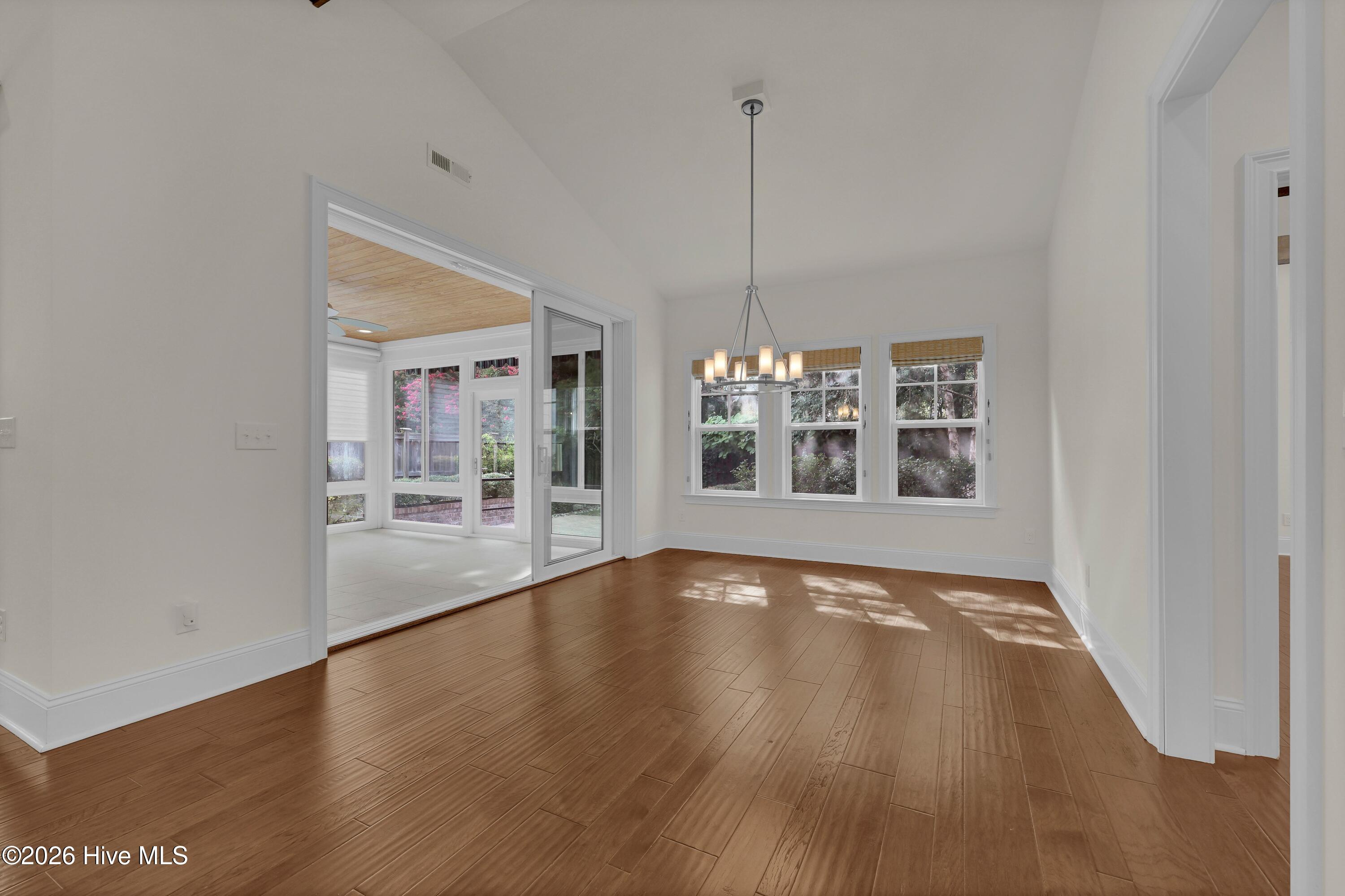 1037 Pandion Drive Property Photo 14