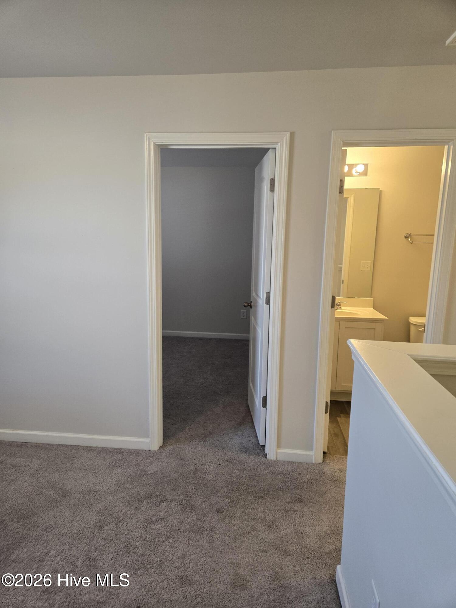 2205 Sawgrass Road Property Photo 6
