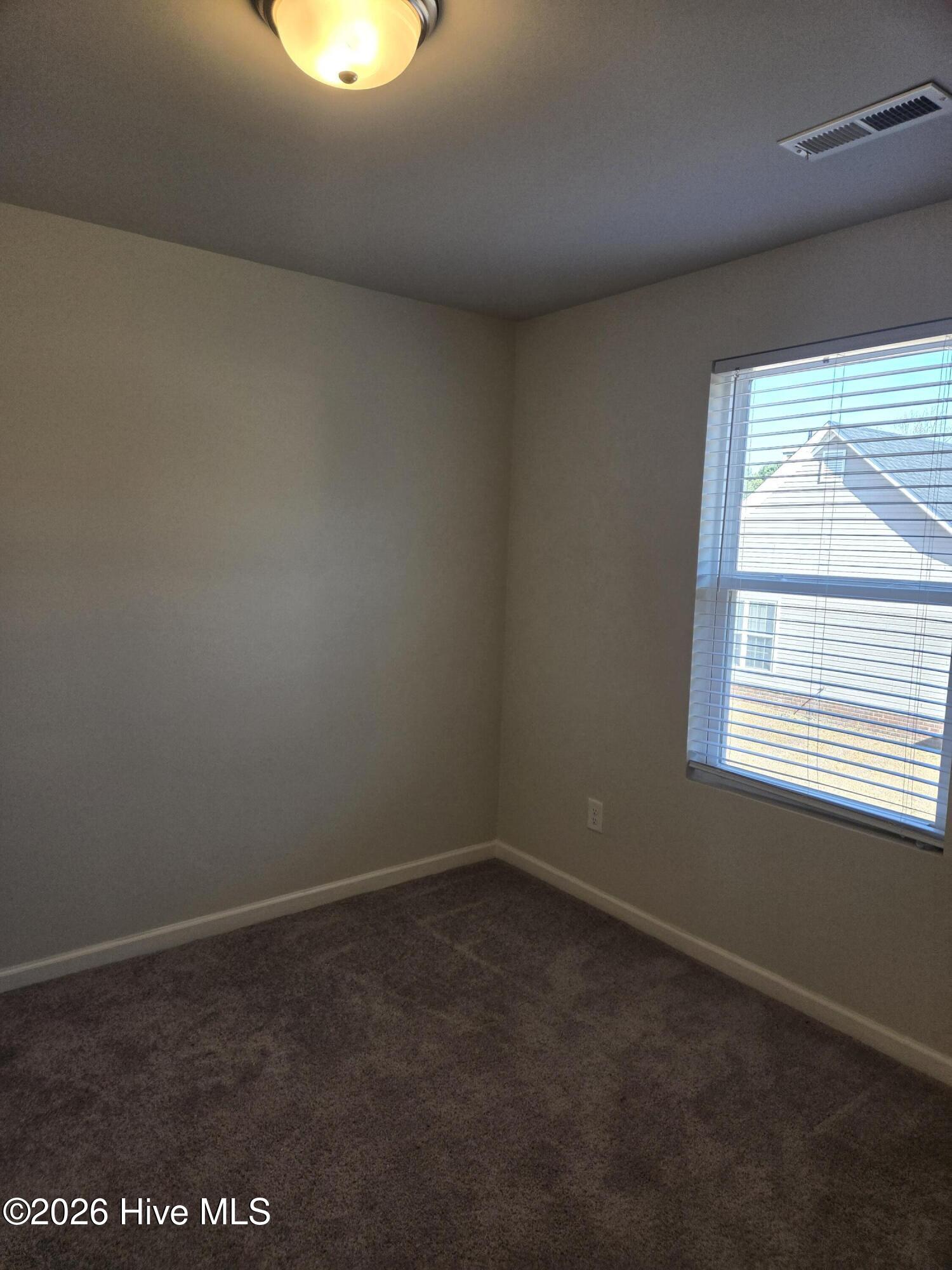 2205 Sawgrass Road Property Photo 9