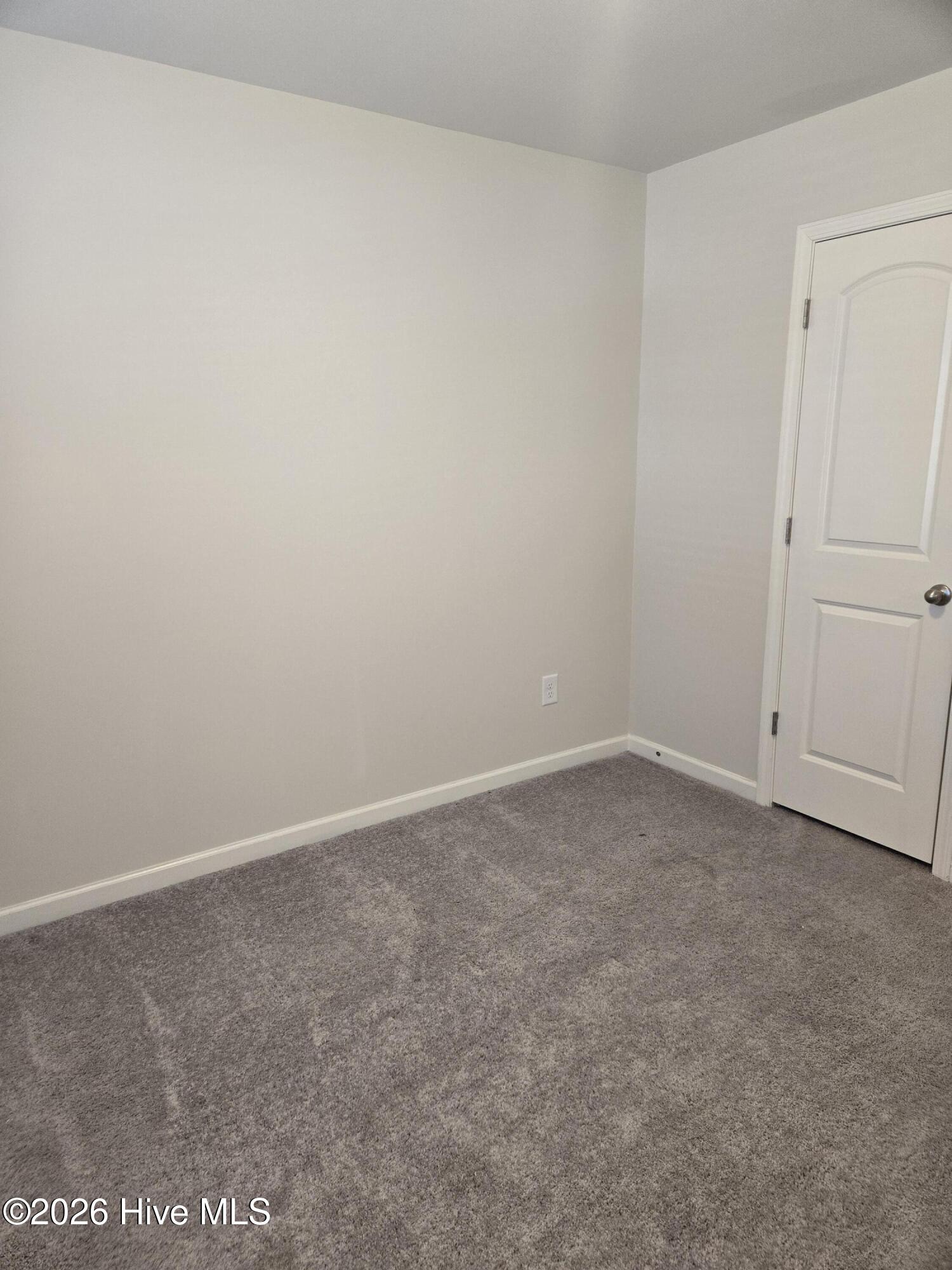 2205 Sawgrass Road Property Photo 11