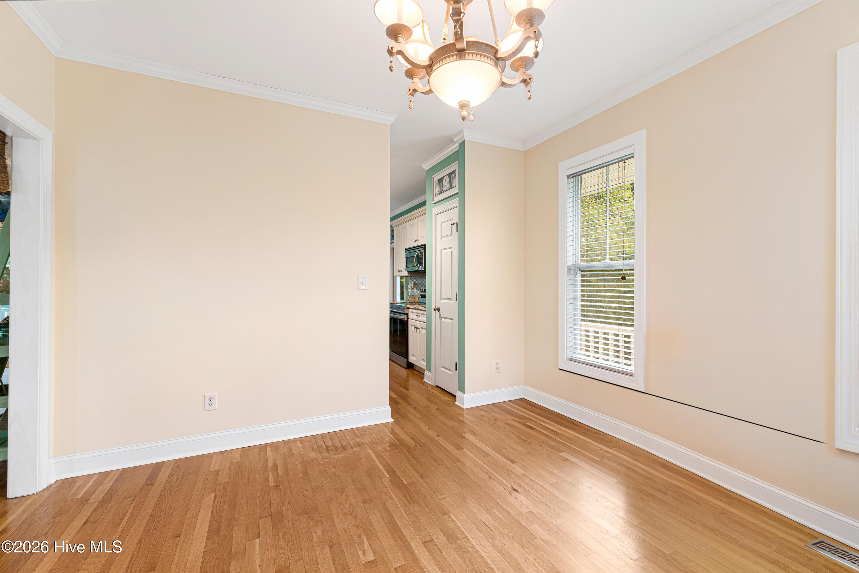 711 Captains Point Property Photo 15