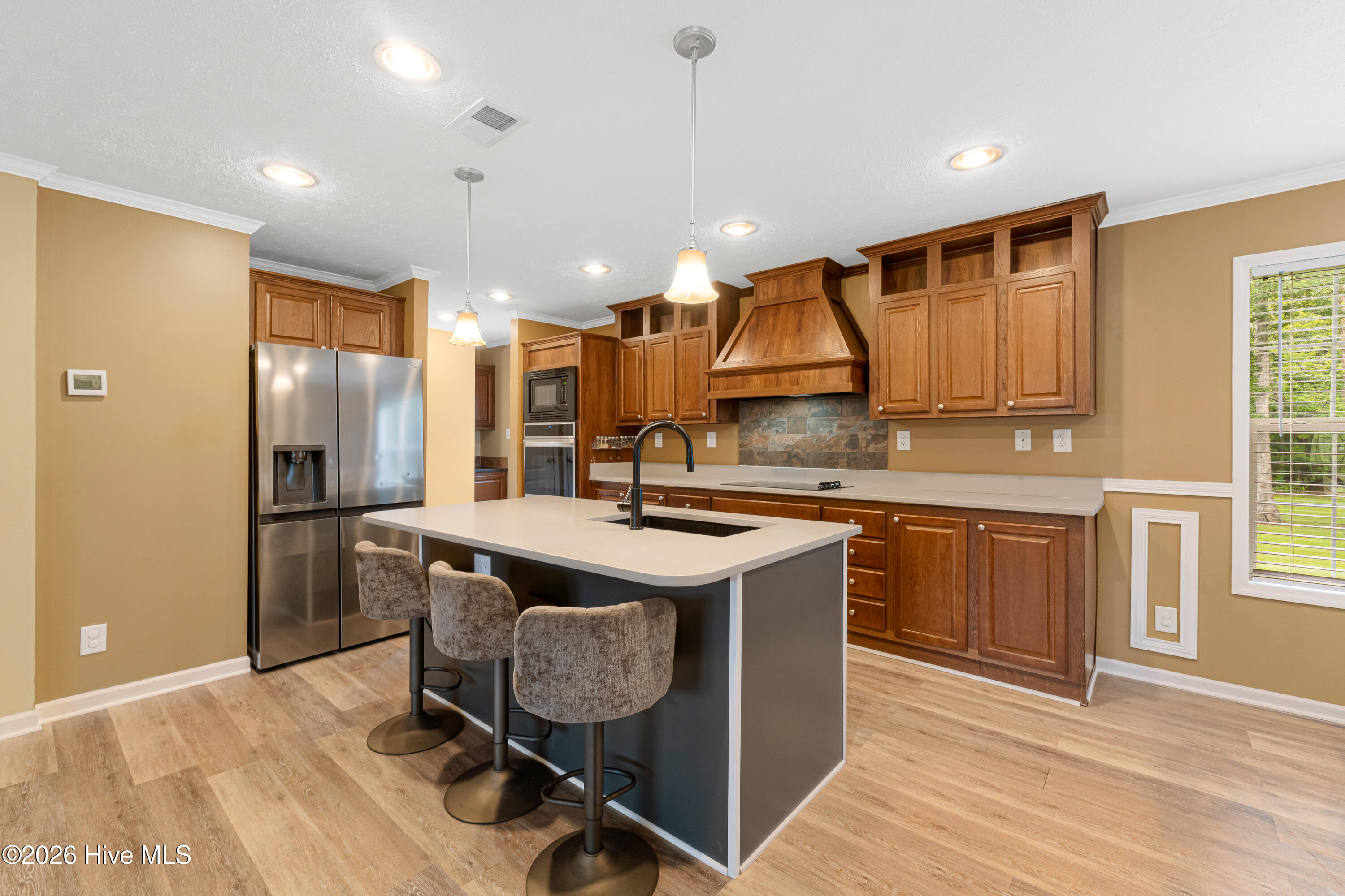 165 Godfrey Boulevard Property Photo 8