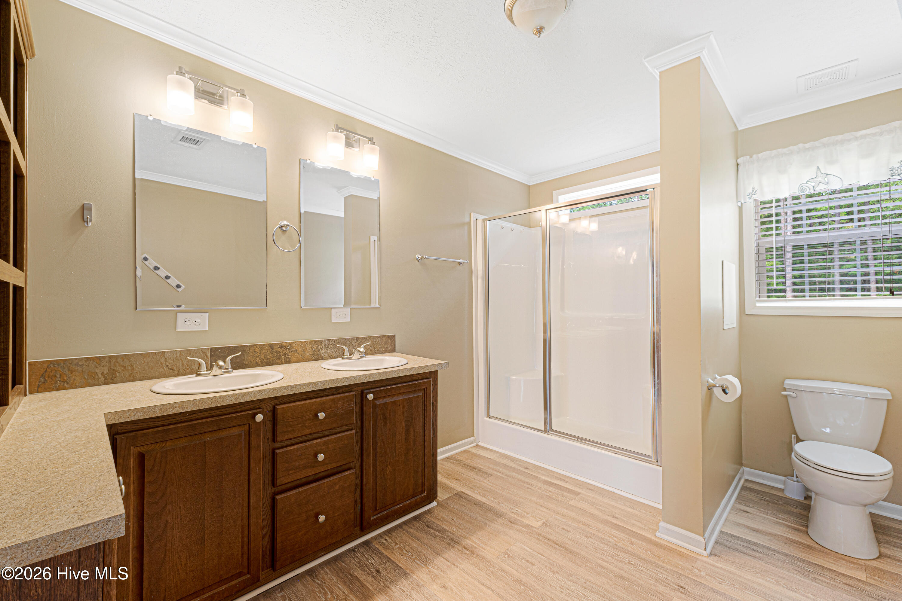 165 Godfrey Boulevard Property Photo 19