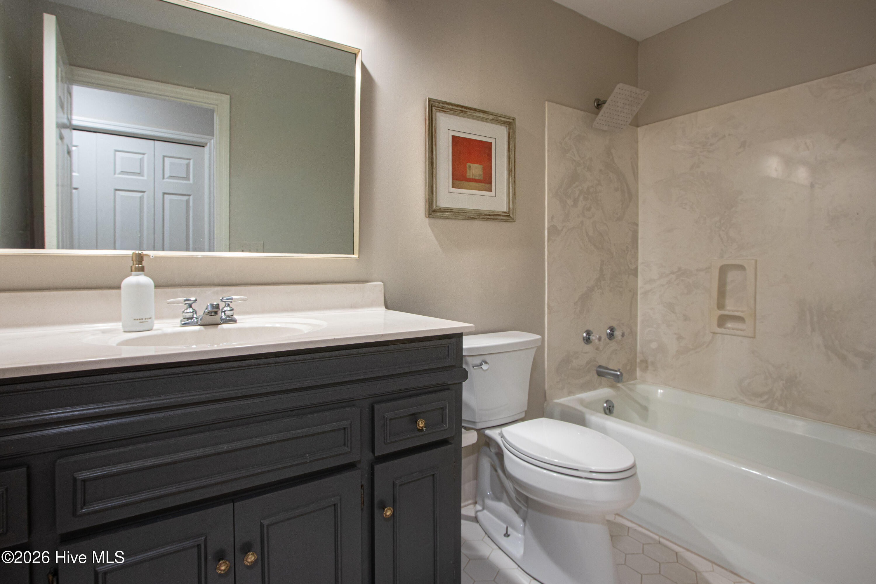 585 Donald Ross Drive Property Photo 28