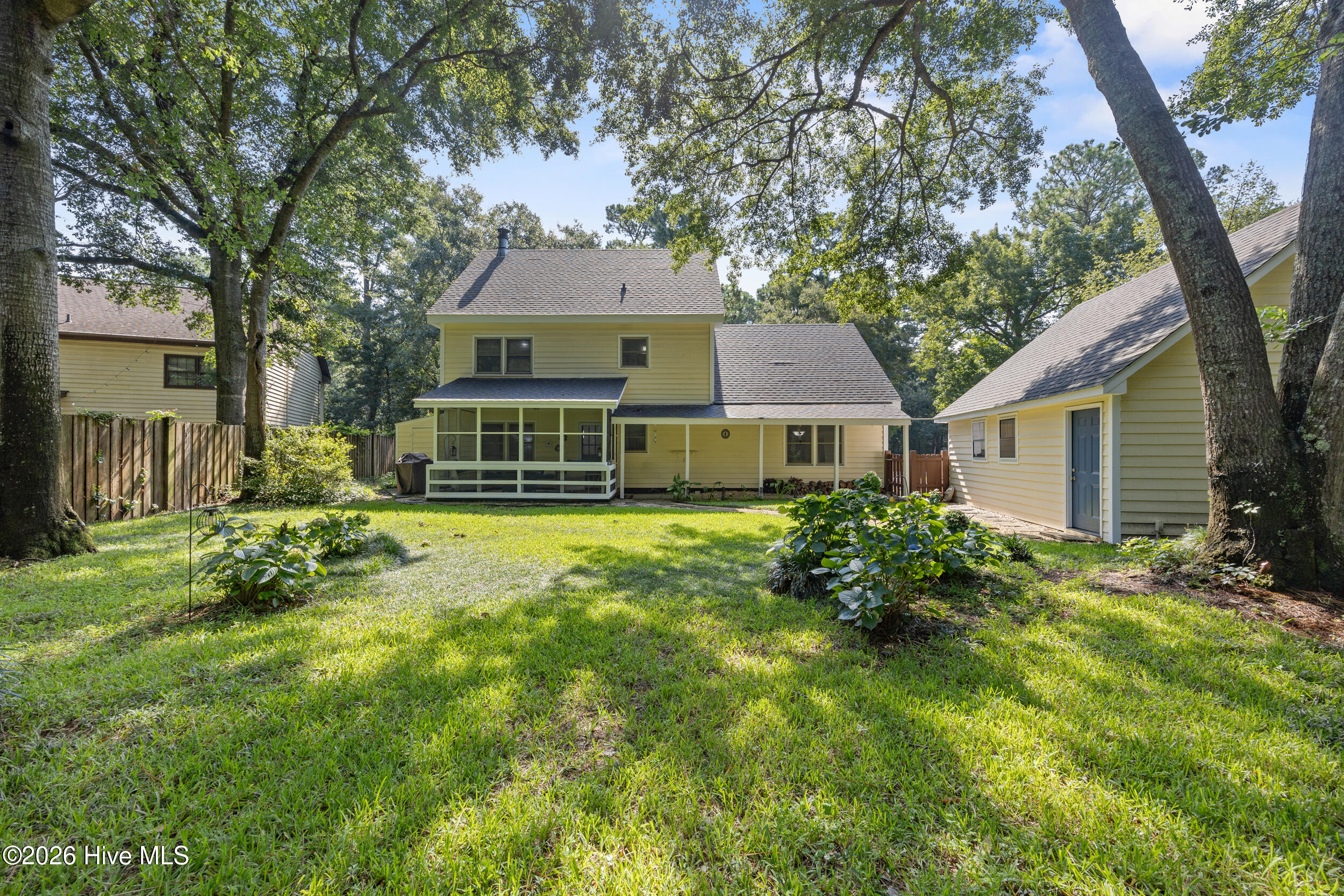 5447 Eastwind Road Property Photo 8