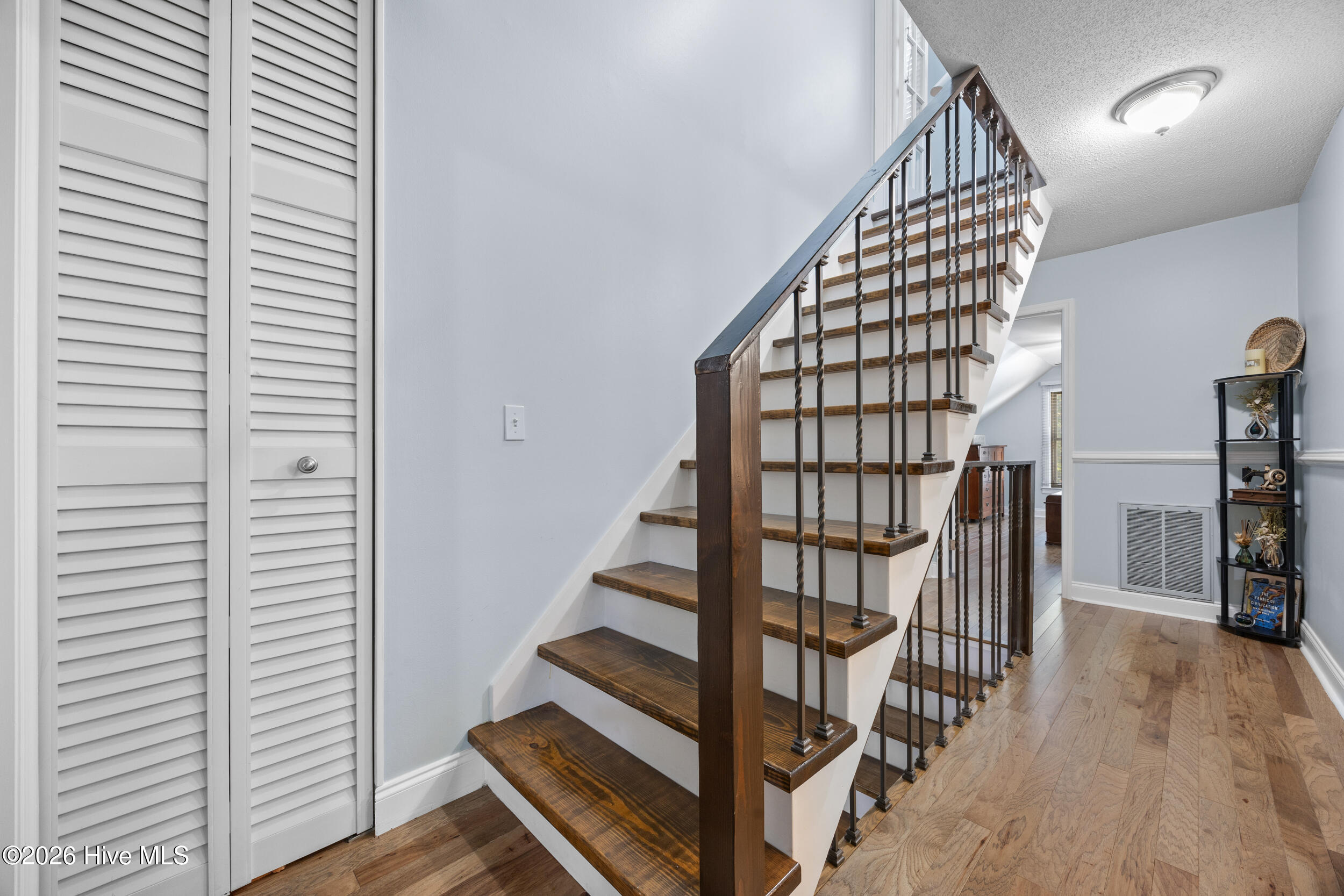5447 Eastwind Road Property Photo 44