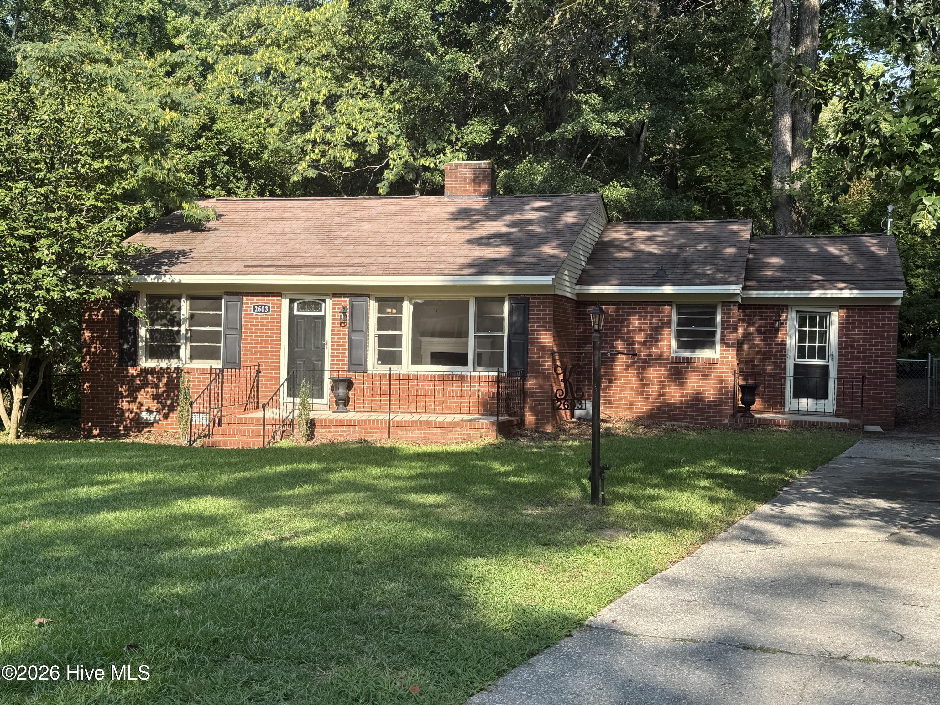 2603 Jefferson Drive Property Photo 4