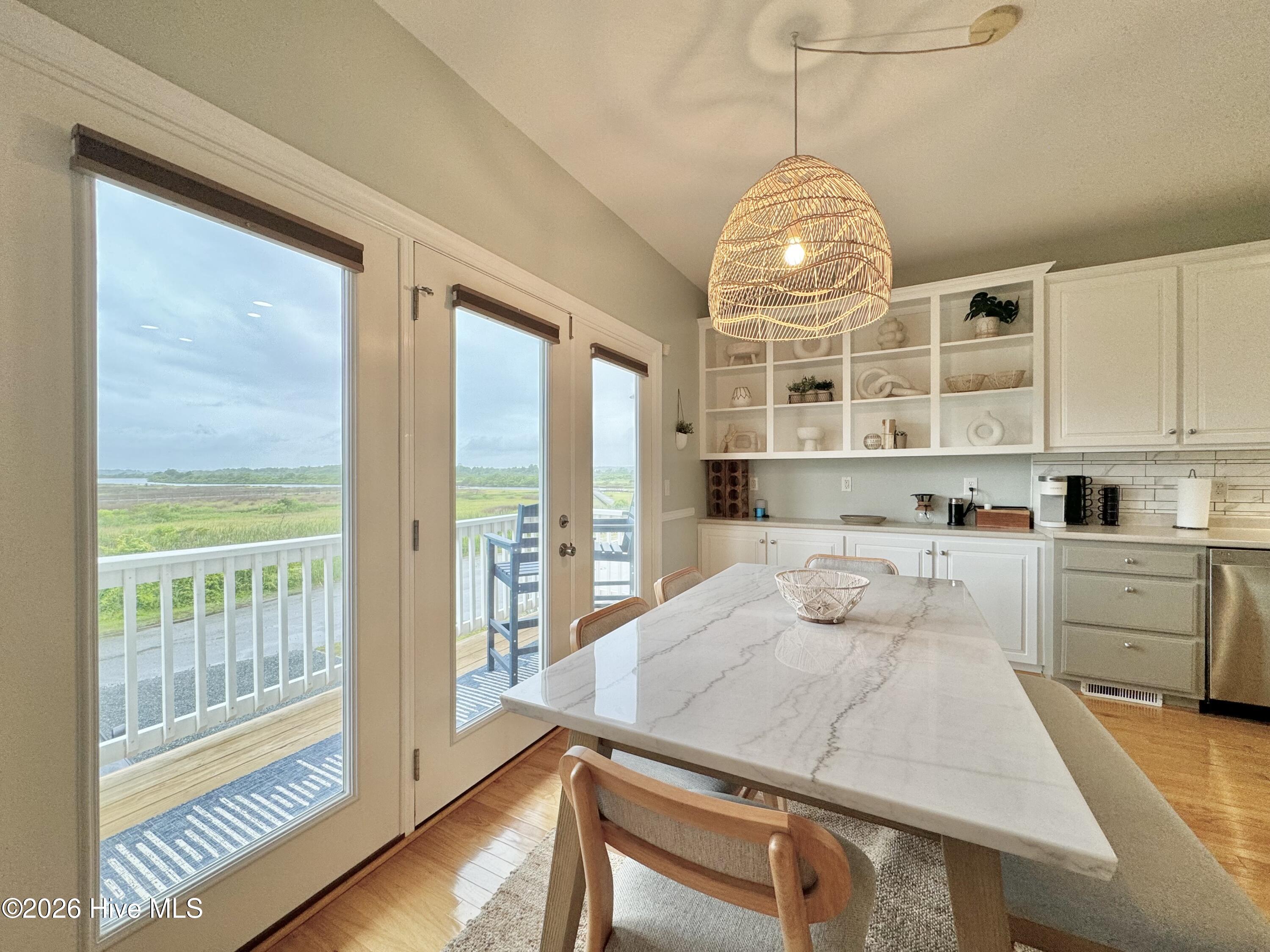 116 Sea Oaks Court Property Photo 17
