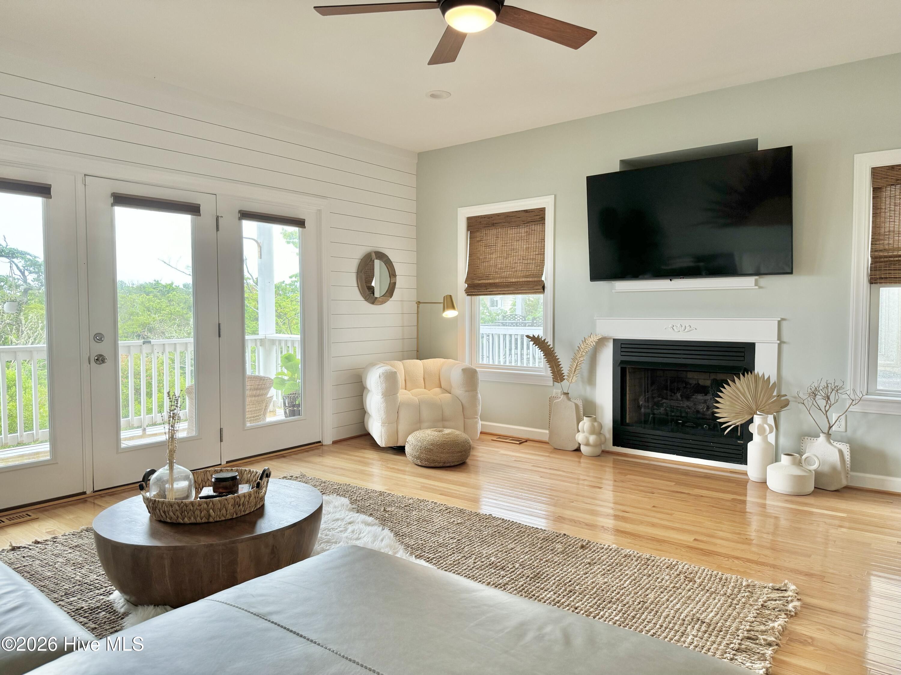 116 Sea Oaks Court Property Photo 27
