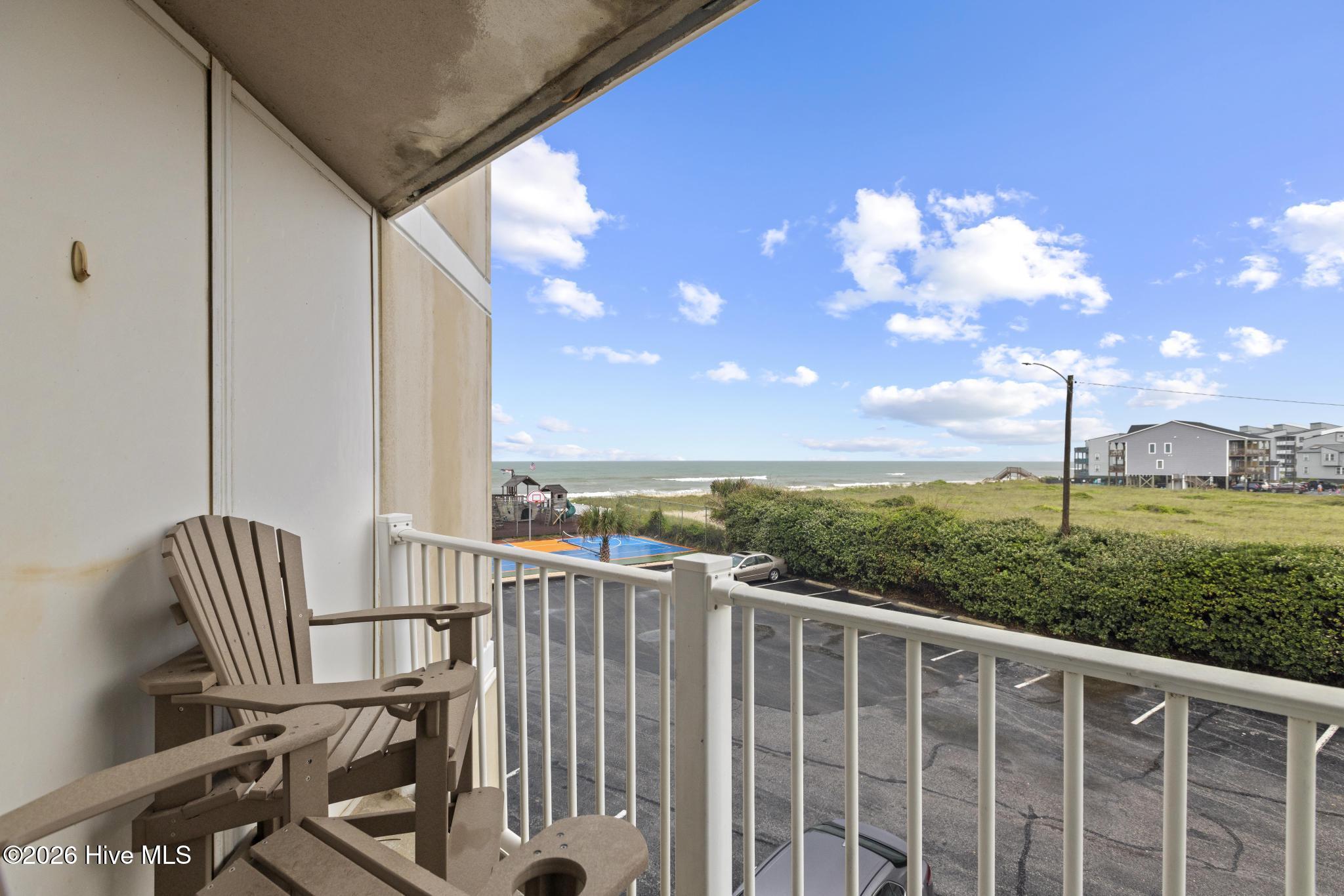 2000 New River Inlet Road 1101 Property Photo 1