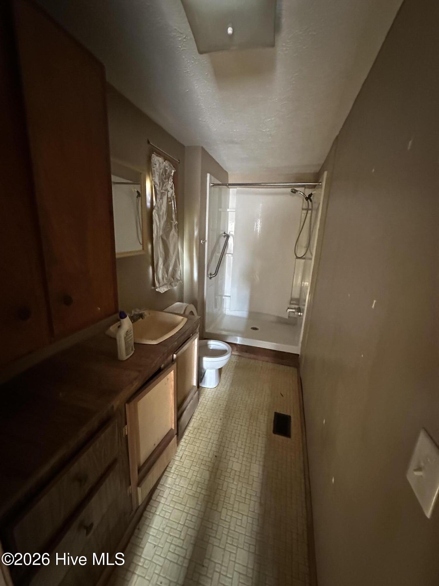 2609 Mcleod Drive Property Photo 5