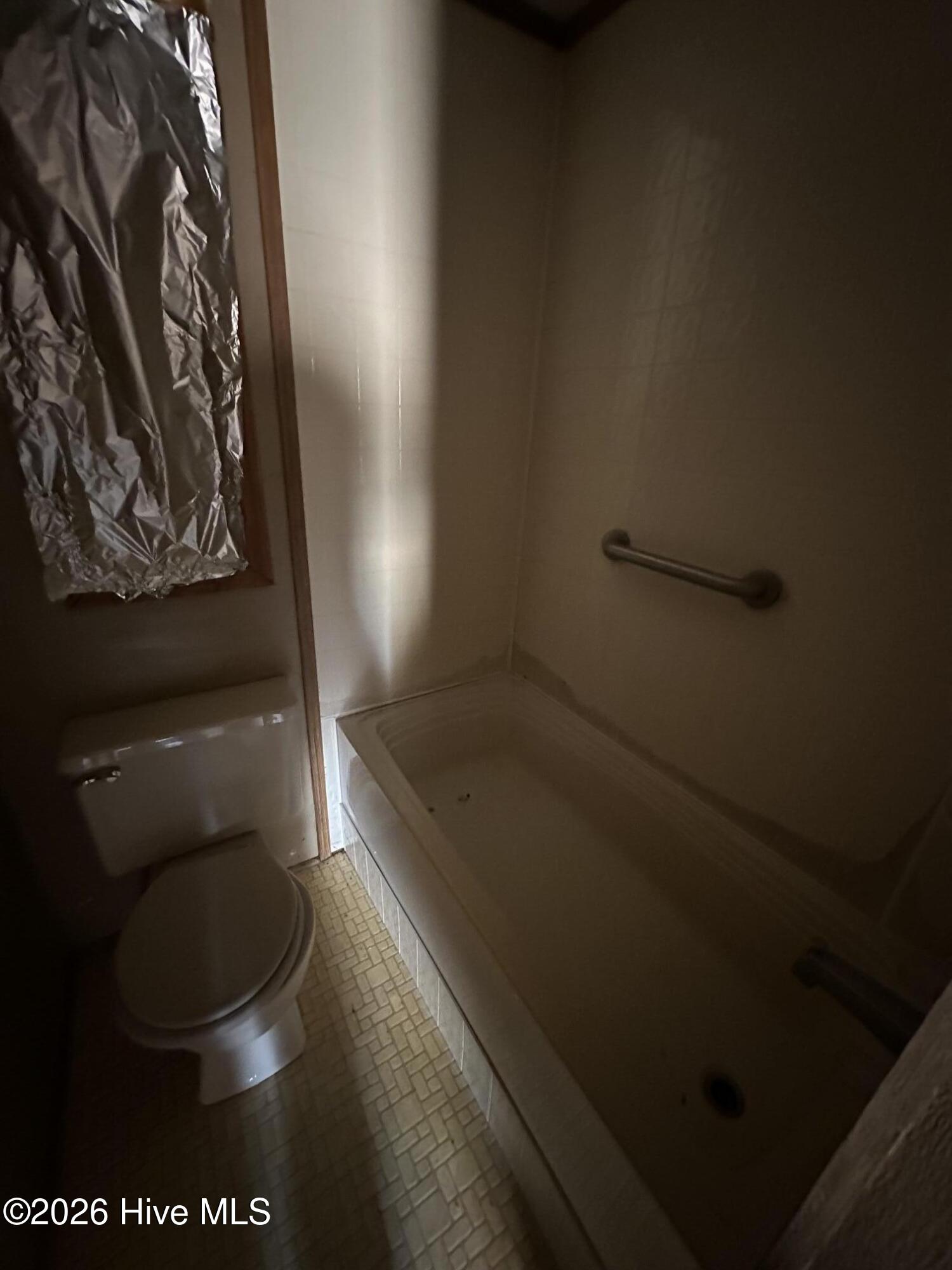 2609 Mcleod Drive Property Photo 8