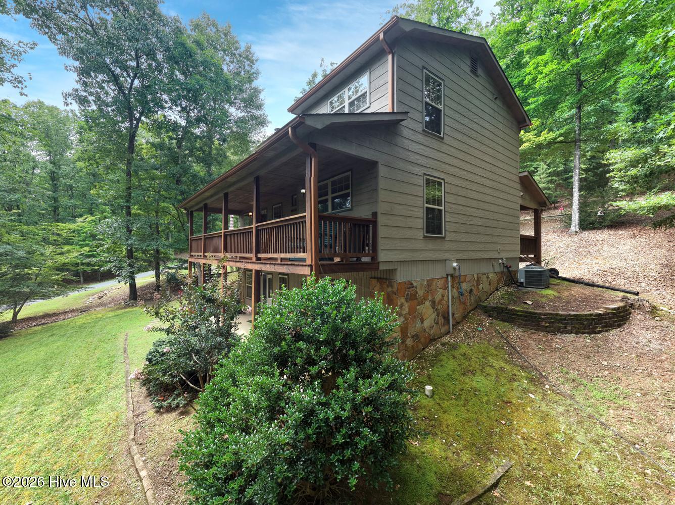 394 Sheep Stomp Road Property Photo 6