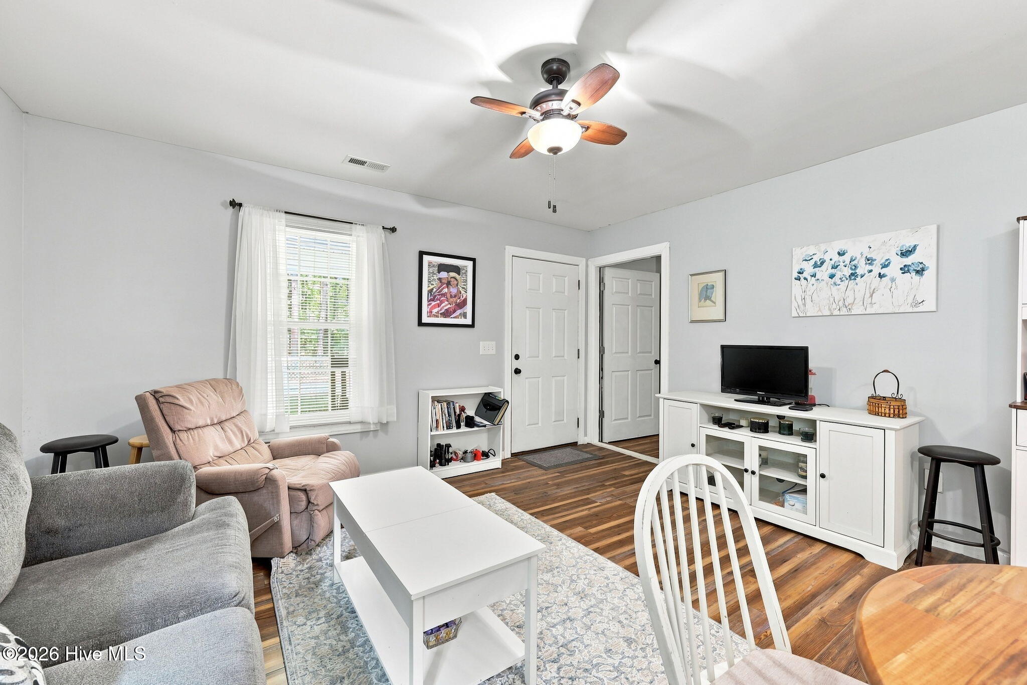 9870 Nc 33 E Property Photo 6