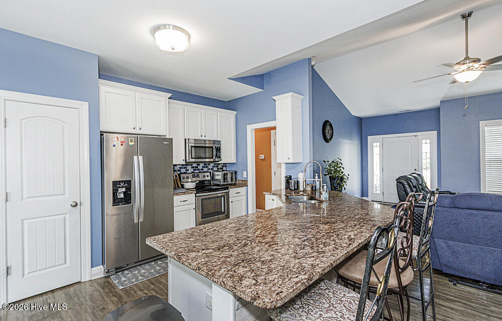 4324 Bristlecone Drive Property Photo 7