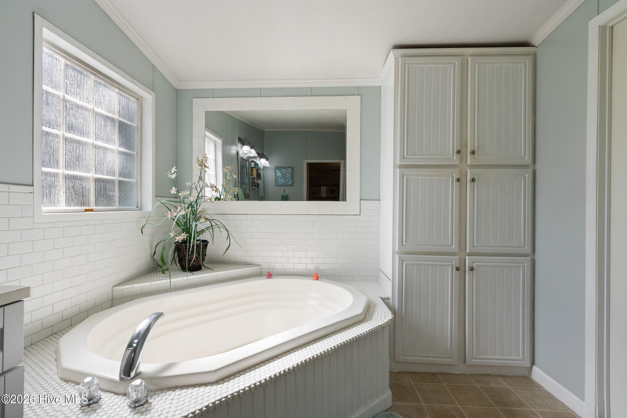 7 Racine Drive Property Photo 17