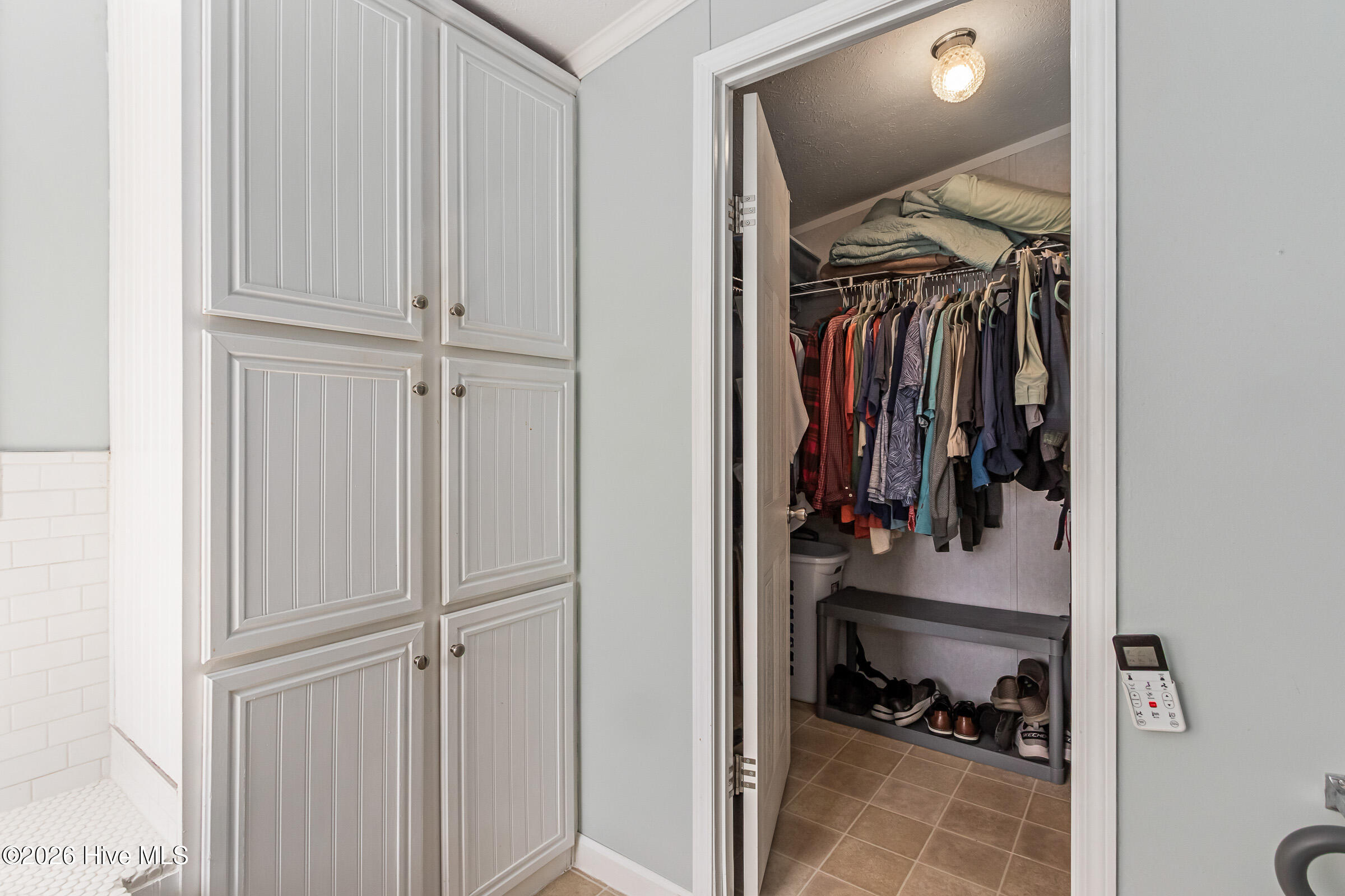 7 Racine Drive Property Photo 18
