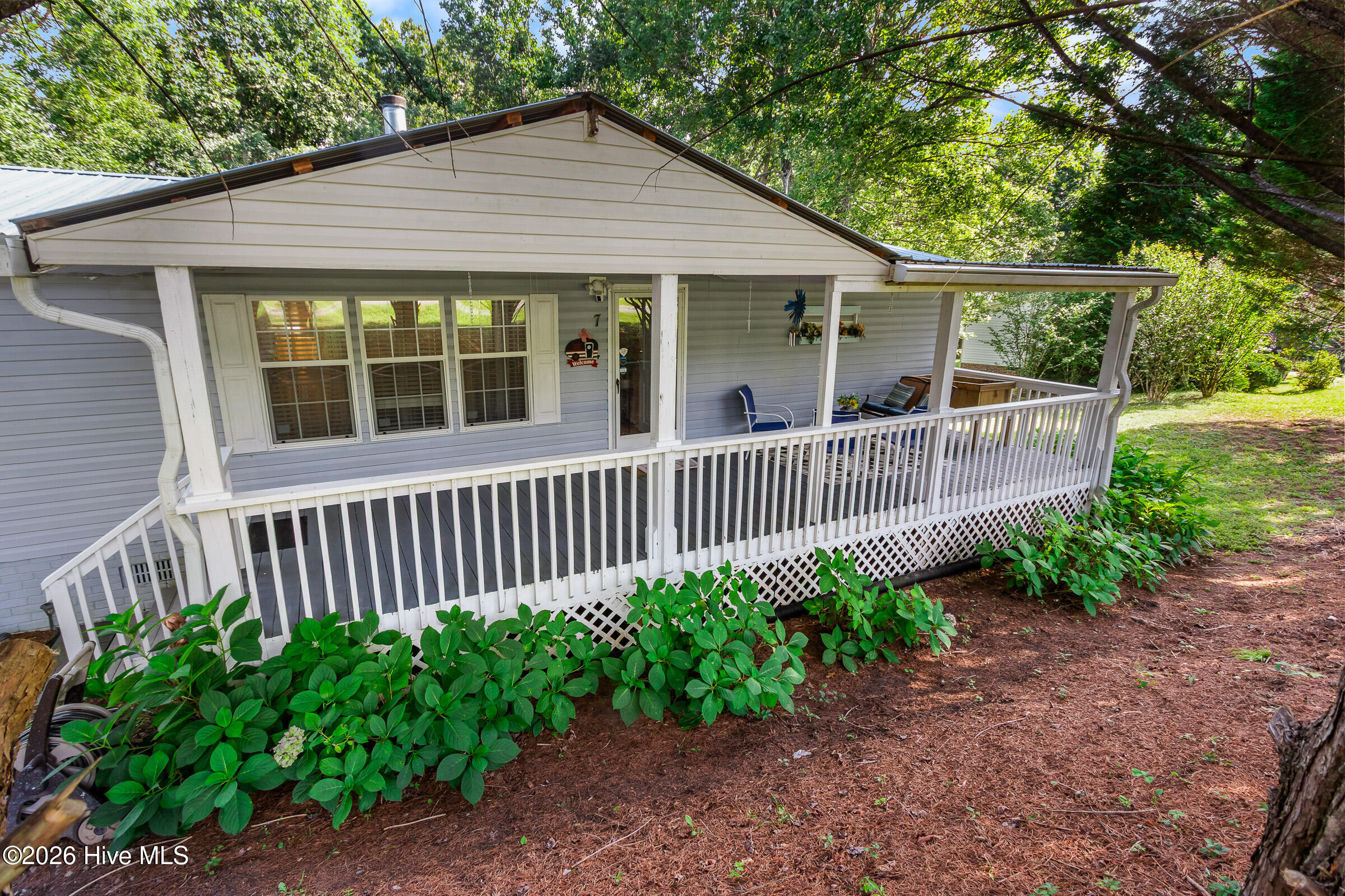 7 Racine Drive Property Photo 43